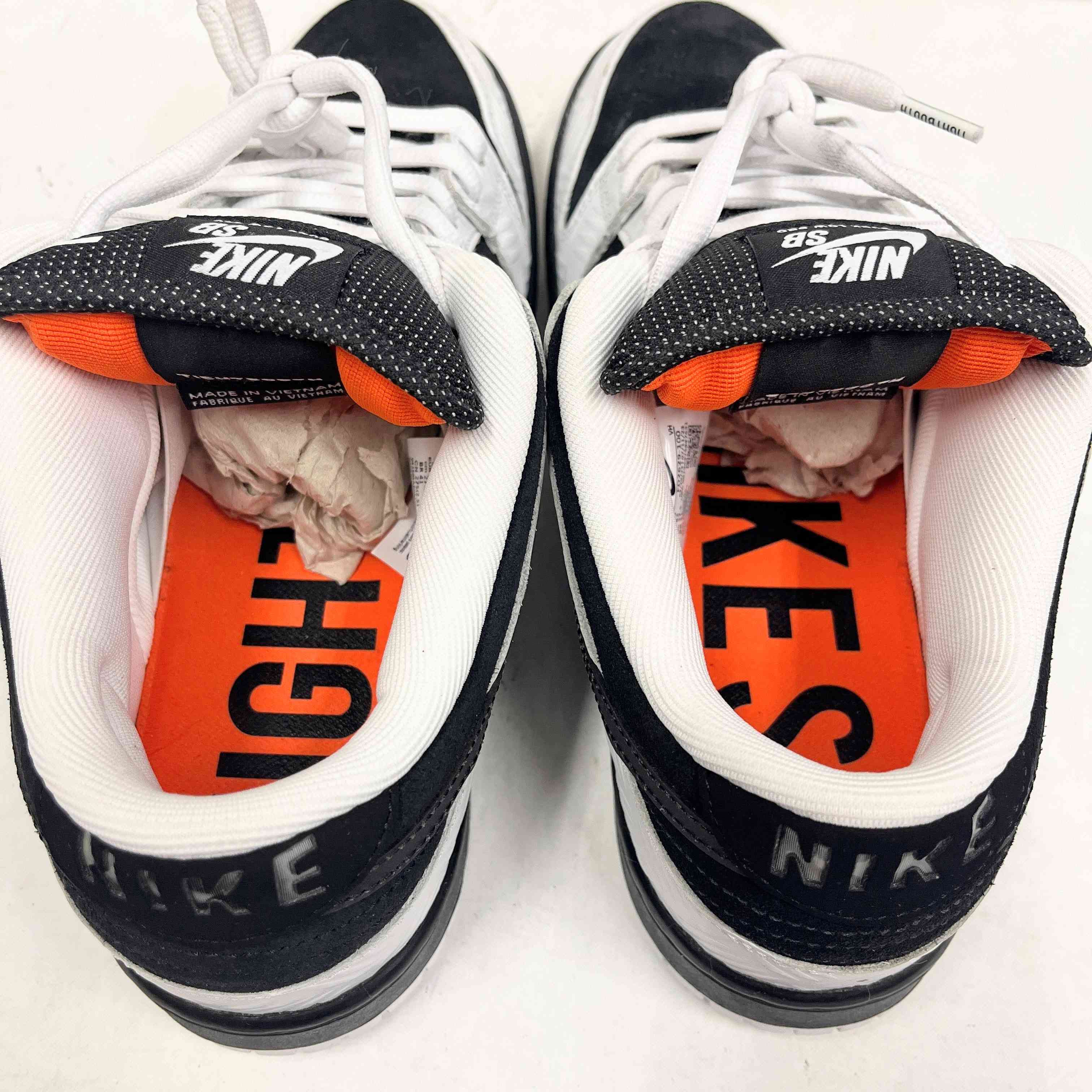 【US9.5】 NIKE SB SB DUNK LOW PRO QS FD2629-100 【USED】
