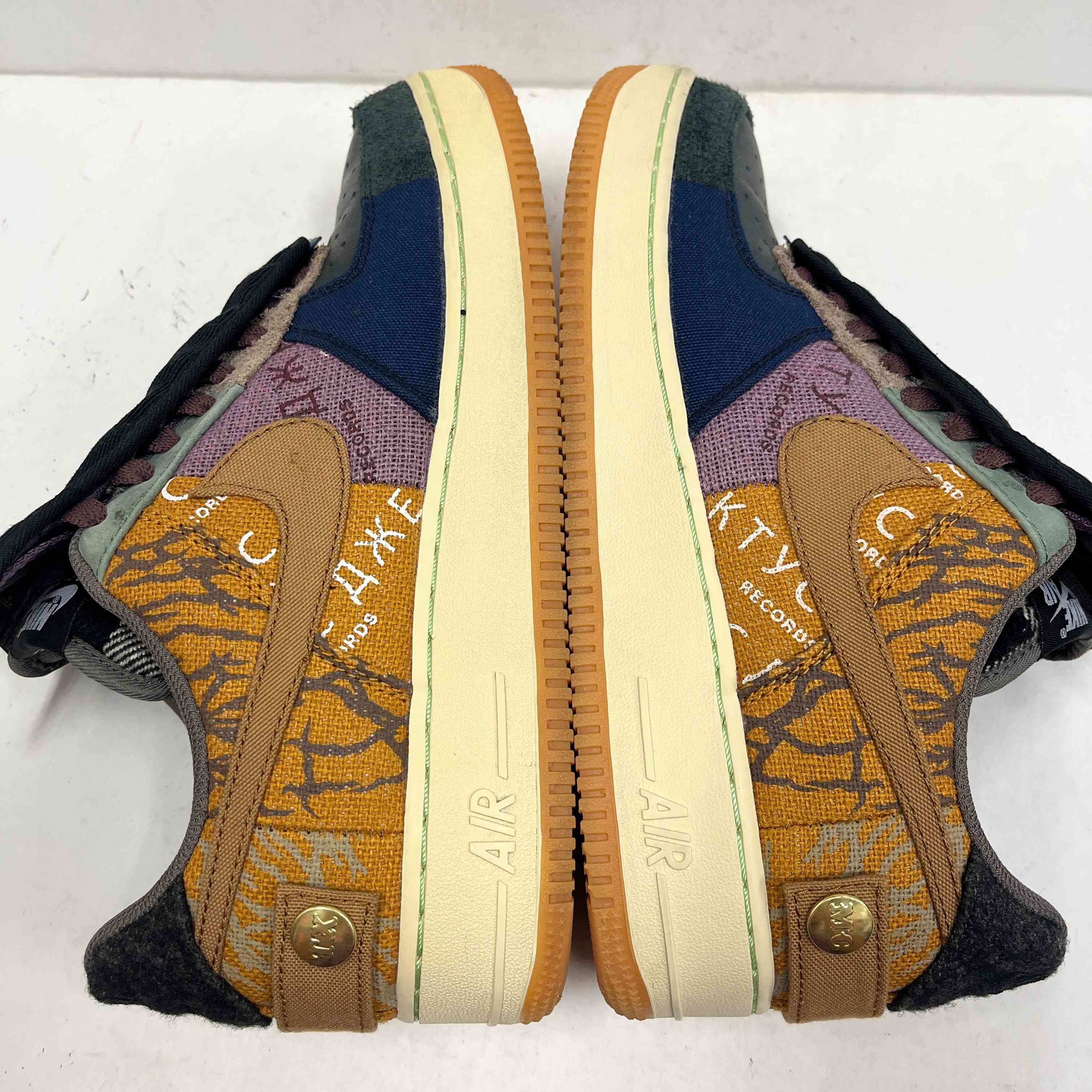 【US9.5】 AIR FORCE 1 LOW CACTUS JACK CN2405-900 【USED】