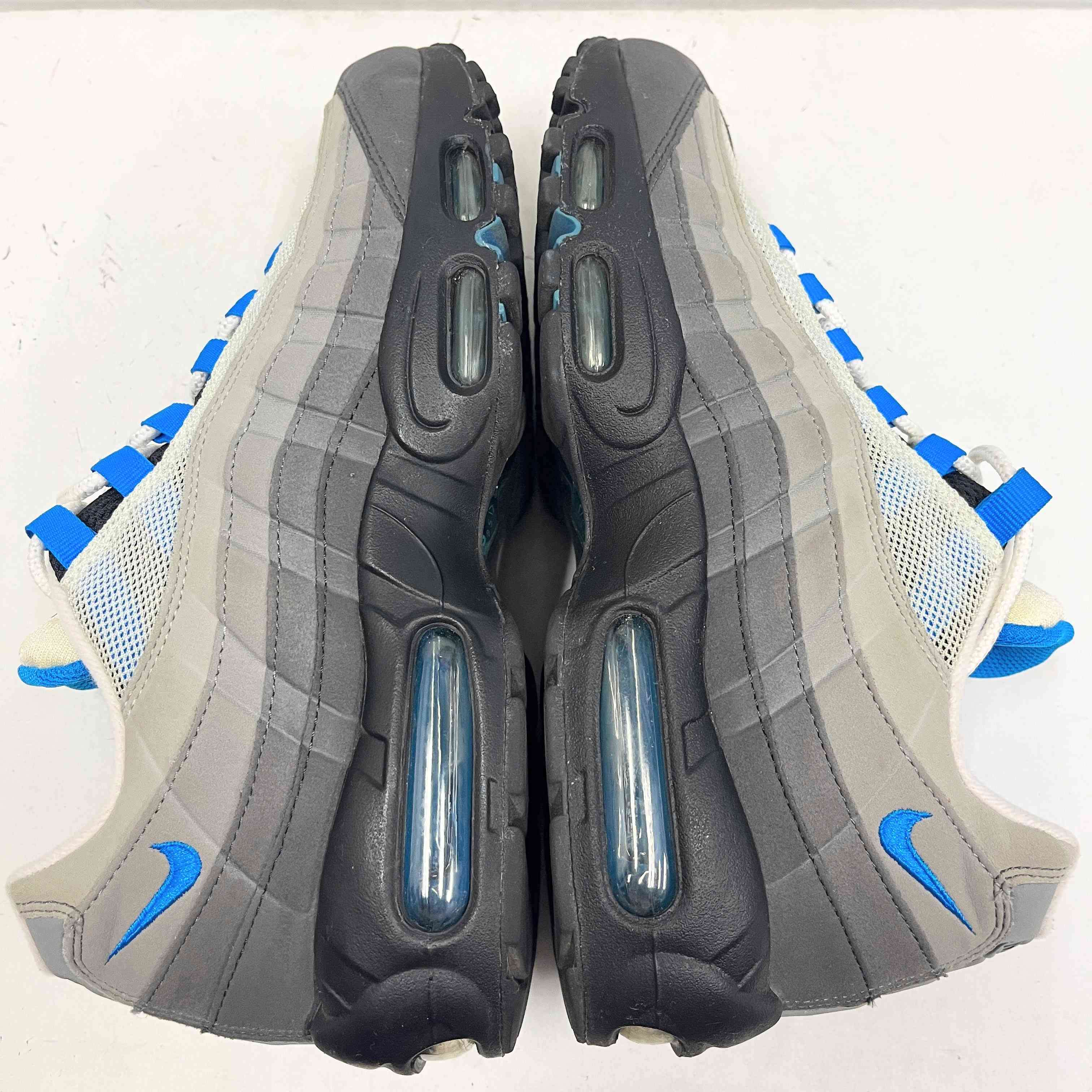 【US9.5】 NIKE AIR MAX 95 AT8696-100 【USED】