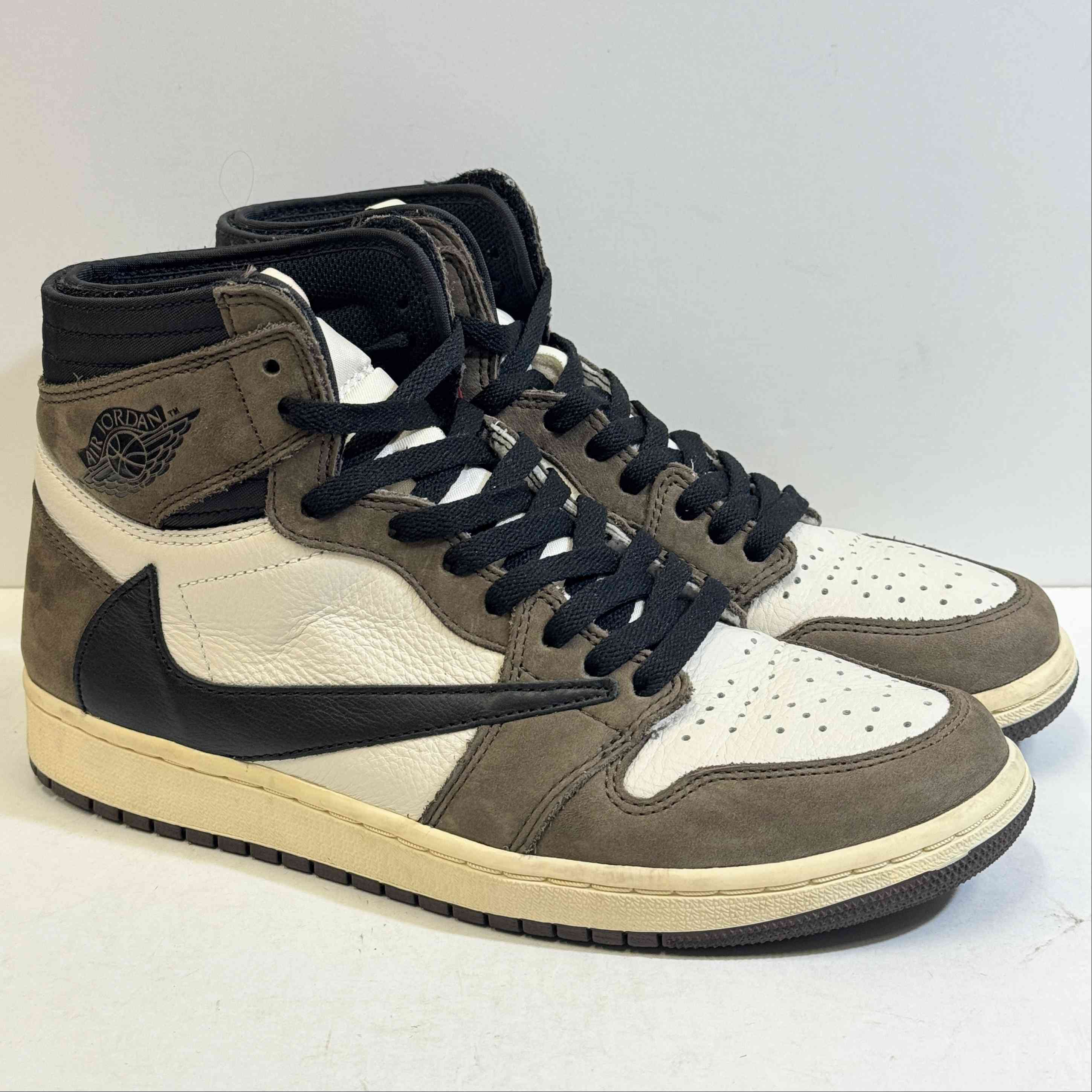 【US9】 AIR JORDAN 1 HIGH OG TS SP TRAVIS SCOTT CD4487-100 【USED】