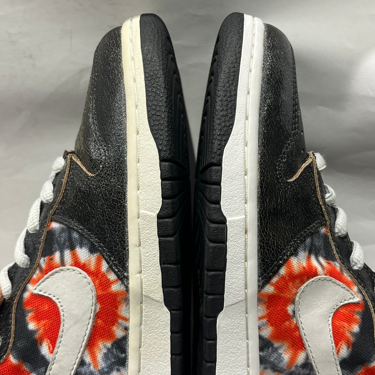 【US9】 NIKE SB DUNK HIGH PRO SB HUF 305050-102 【USED】