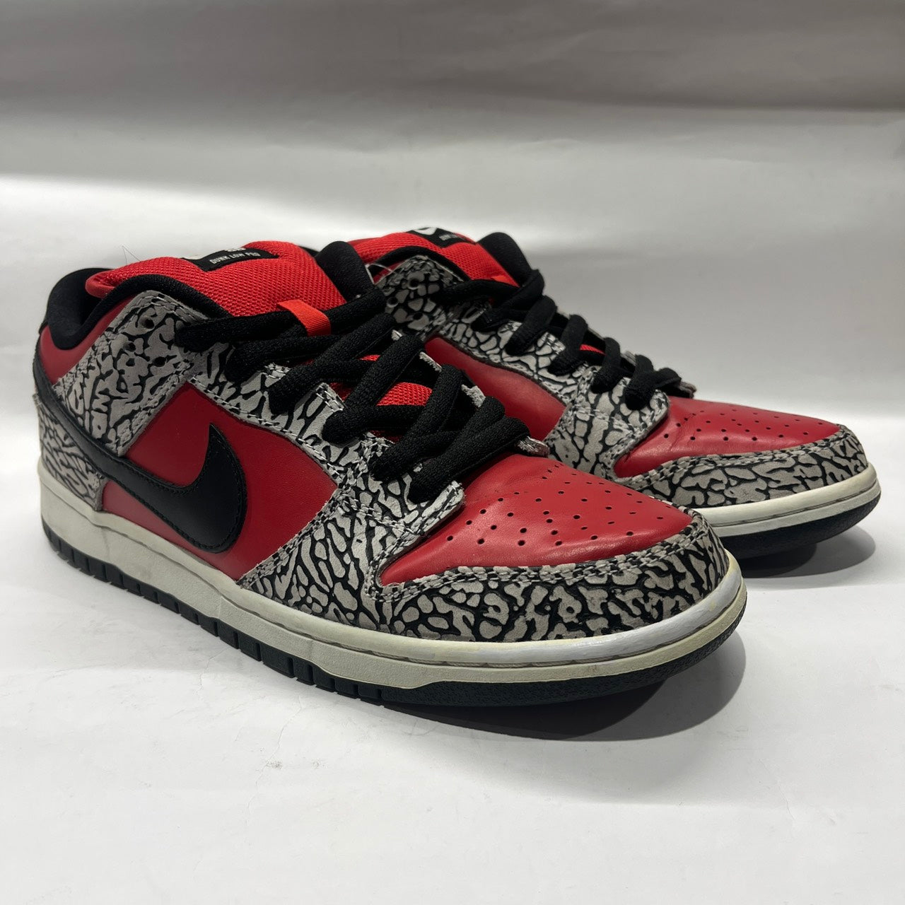 US8.5】 NIKE SB DUNK LOW PREMIUM SB Supreme 313170-600 【USED 