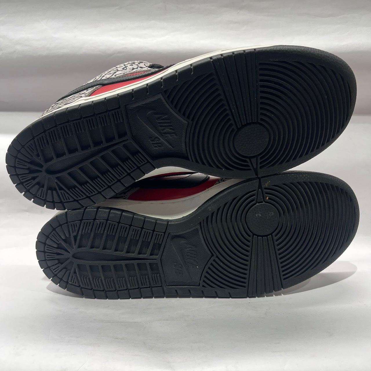 【US8.5】 NIKE SB DUNK LOW PREMIUM SB Supreme 313170-600 【USED】