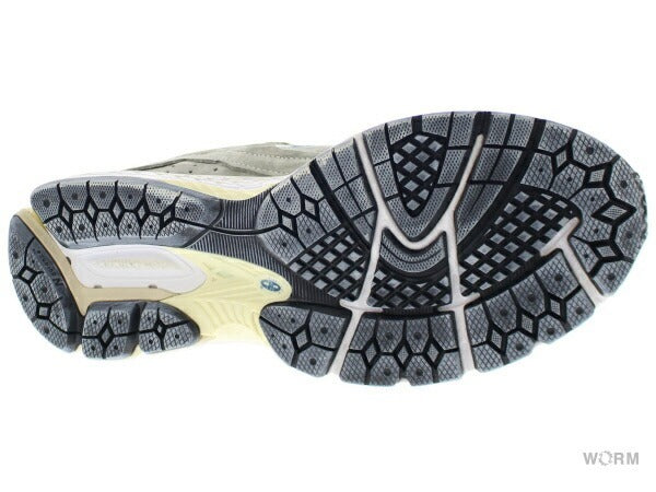 【US9.5】 New Balance M2002RDD 【DS】