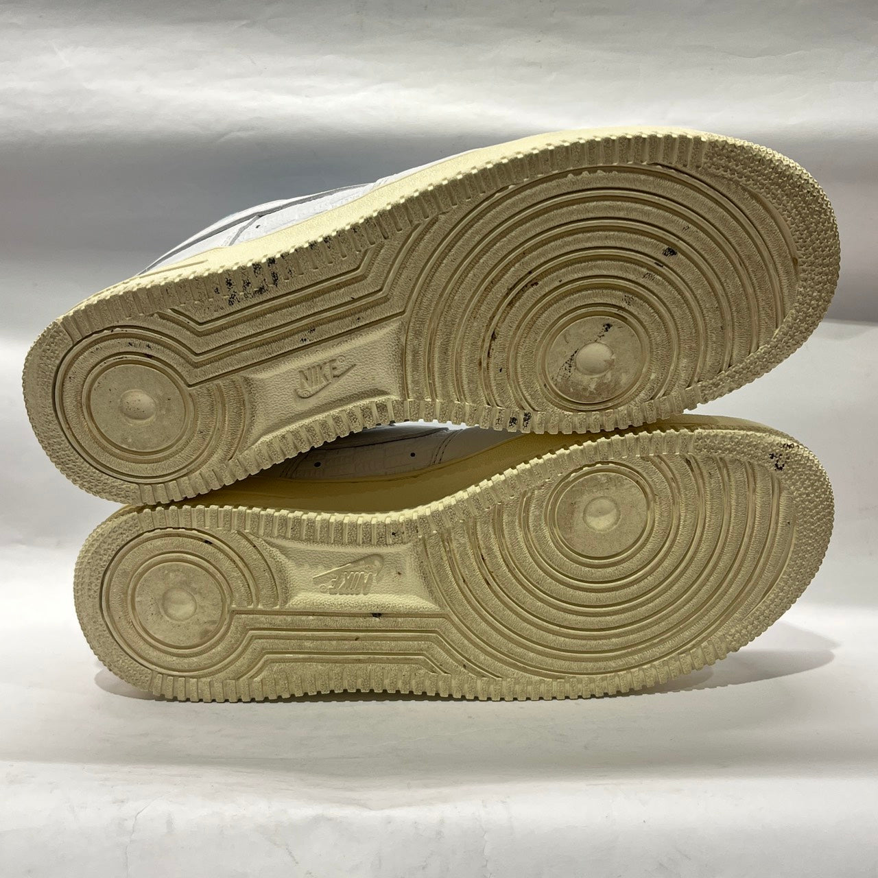 【US9】 NIKE AIR FORCE 1 LOW / KITH HAWAII DC9555-100 【USED】