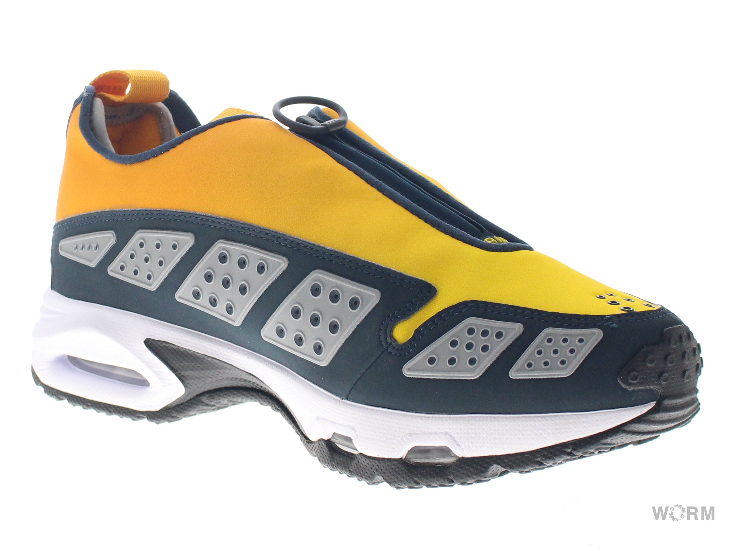 NIKE W AIR MAX SNDR HJ8080-700 【DS】