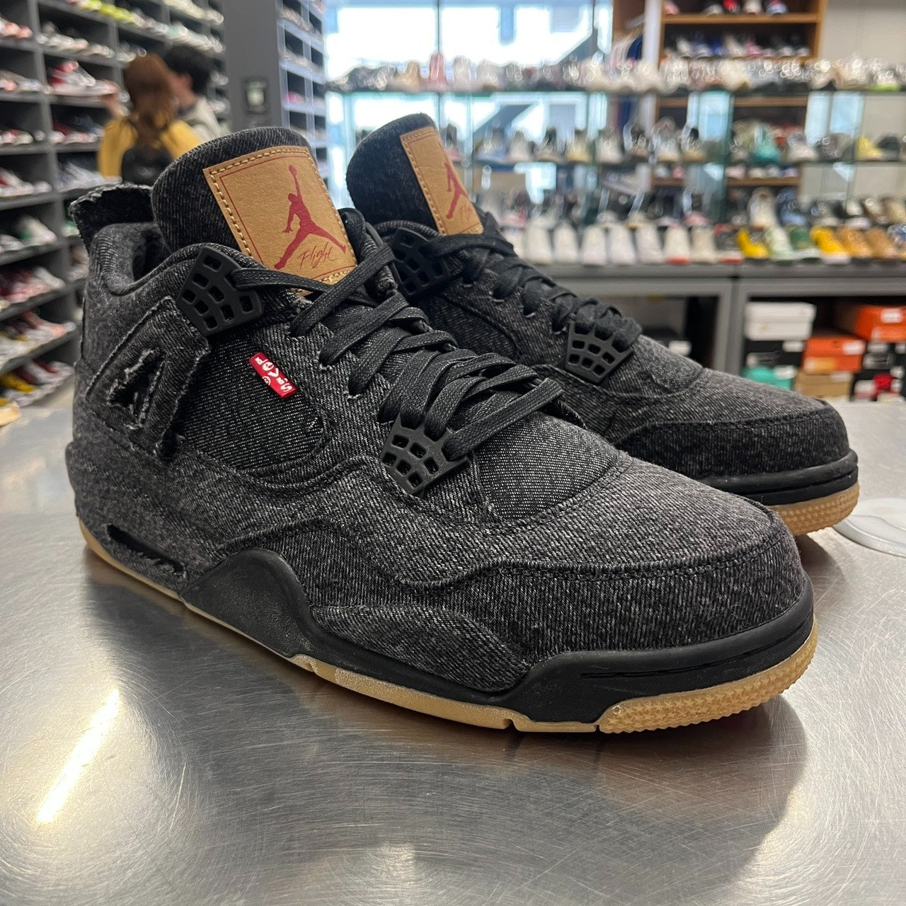 【US10.5】 AIR JORDAN 4 RETRO LEVIS NRG AO2571-001 【USED】