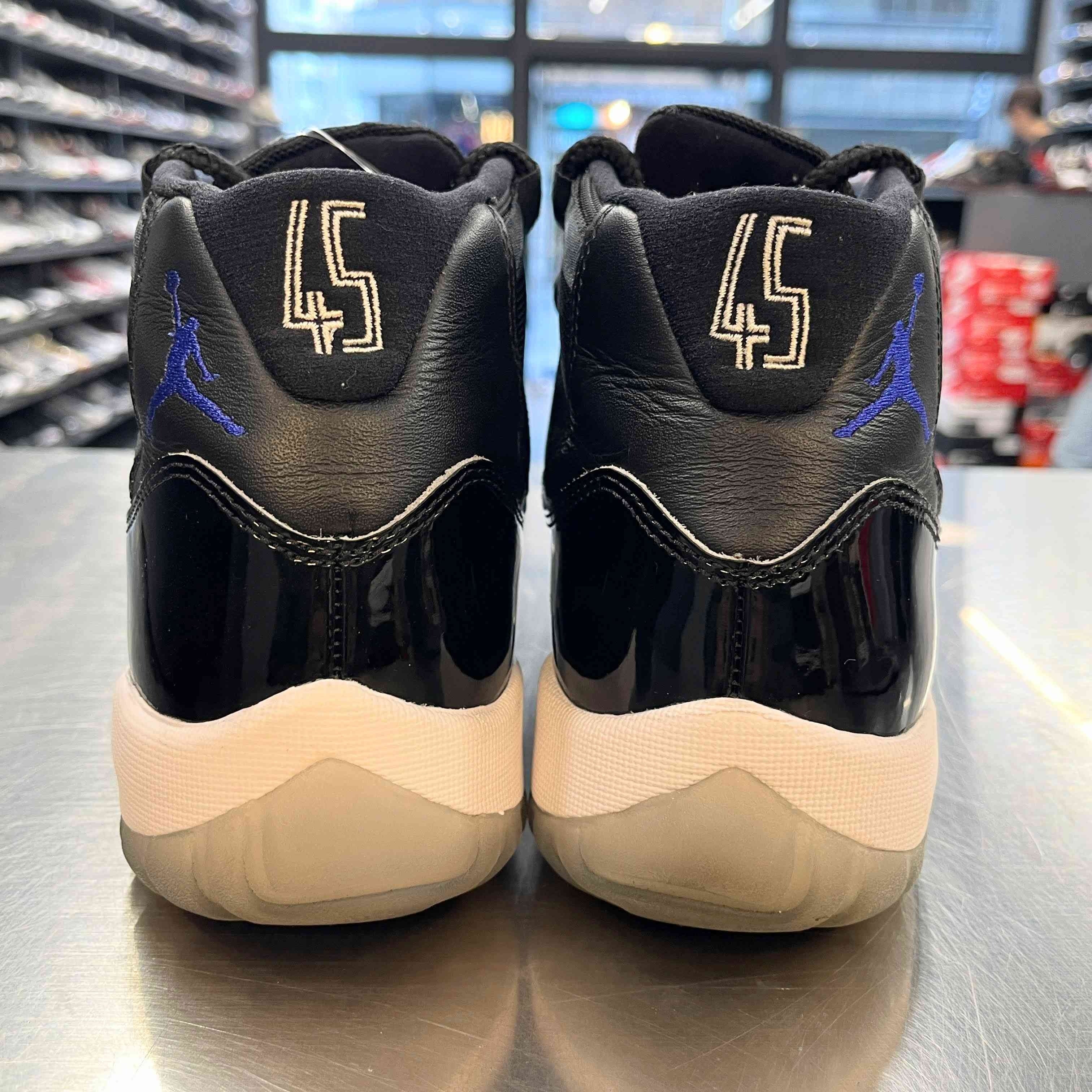 【US7】 AIR JORDAN 11 RETRO Space Jam 378037-003 【USED】