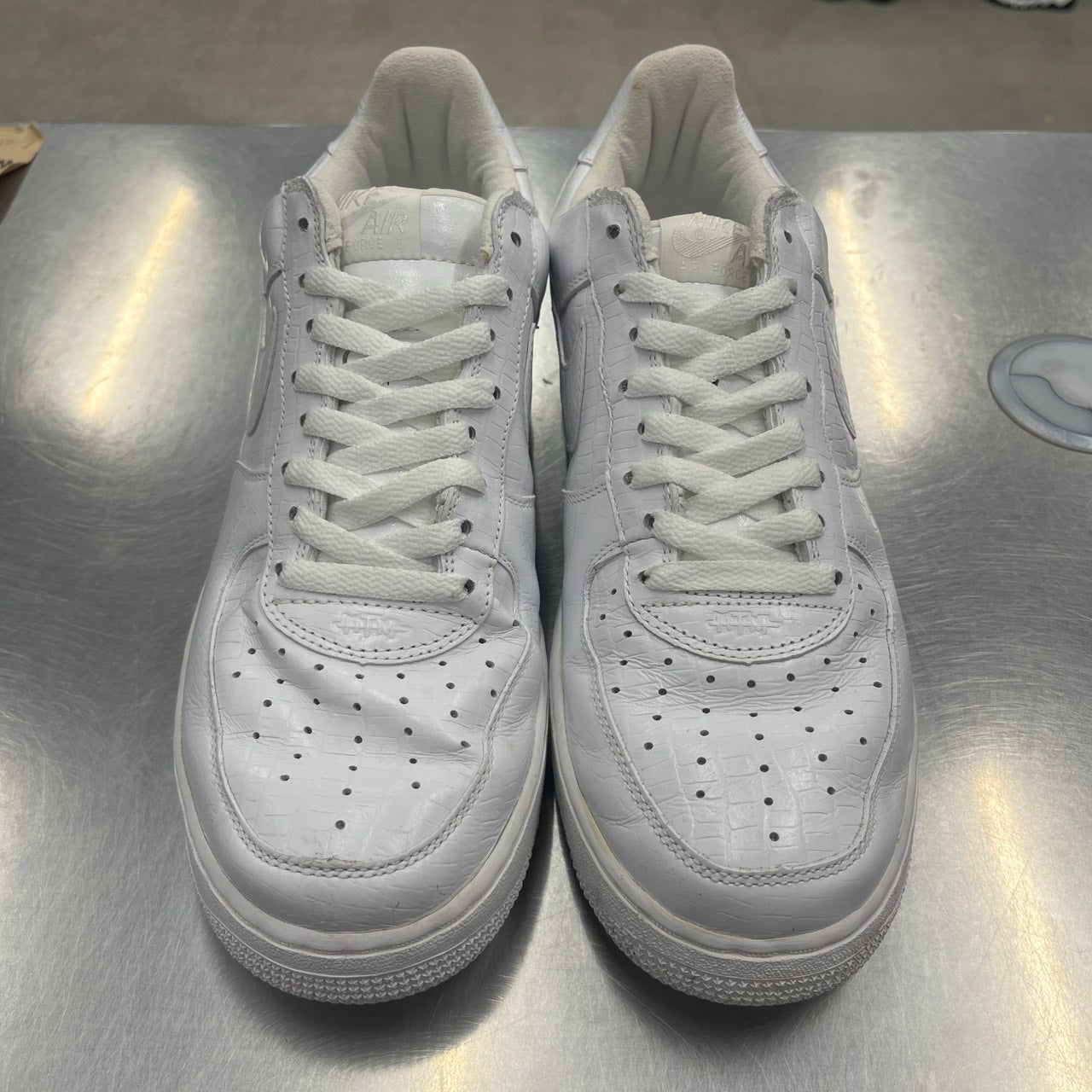 【US10】 NIKE HTM AIR FORCE 1 LOW 305895-111 【USED】