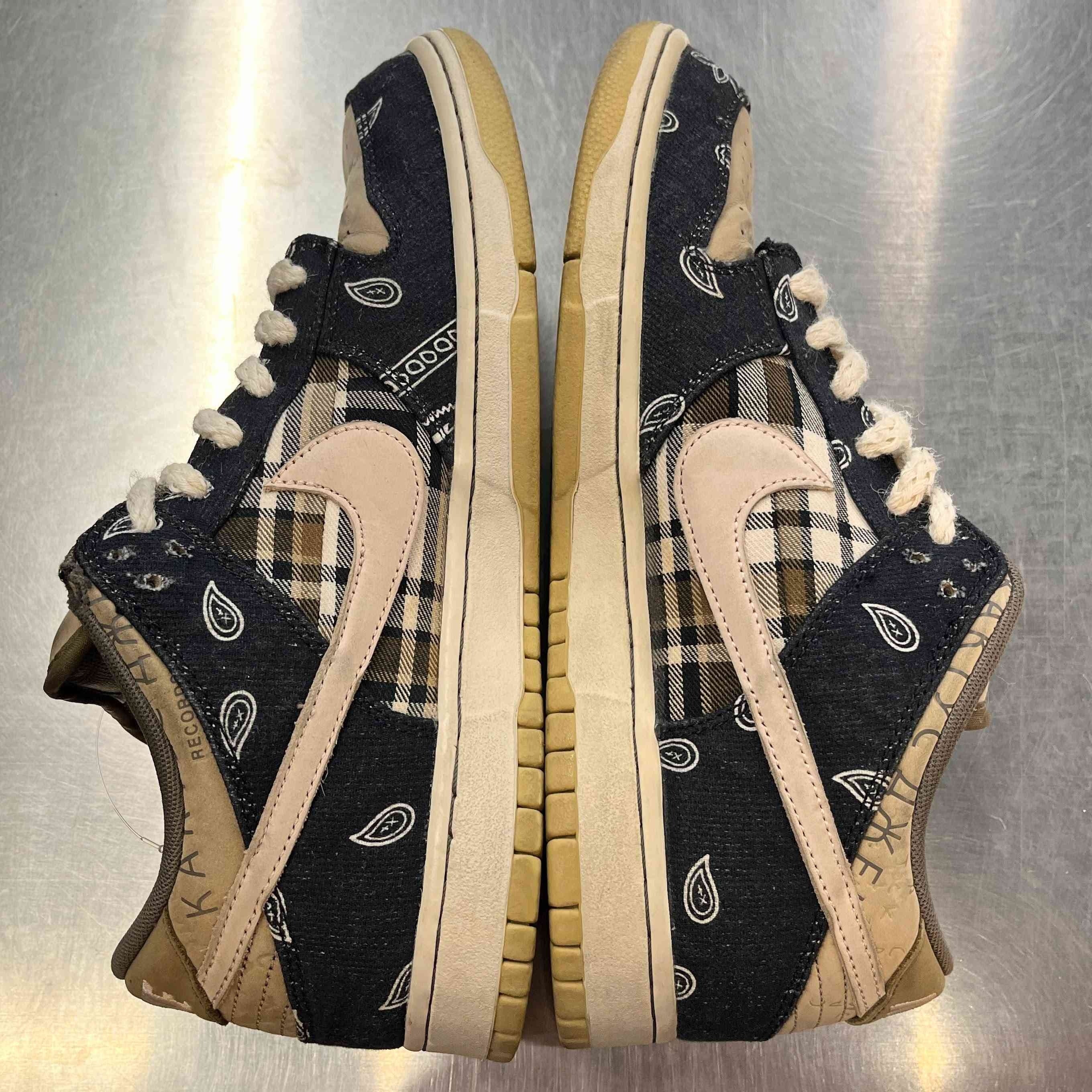 【US10】 NIKE SB SB DUNK LOW TRAVIS SCOTT CT5053-001 【USED】