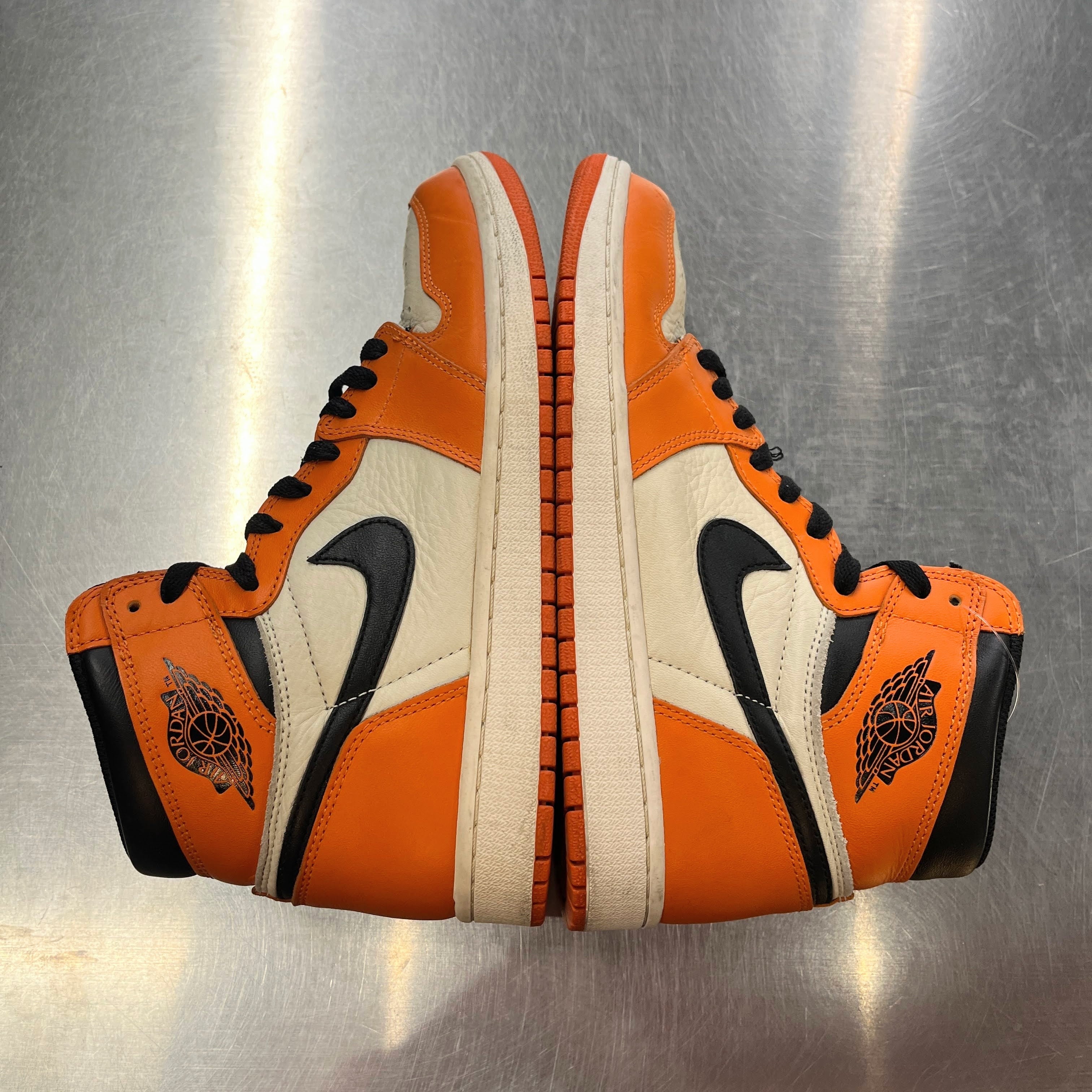 【US9】 AIR JORDAN 1 RETRO HIGH OG 555088-113 【USED】