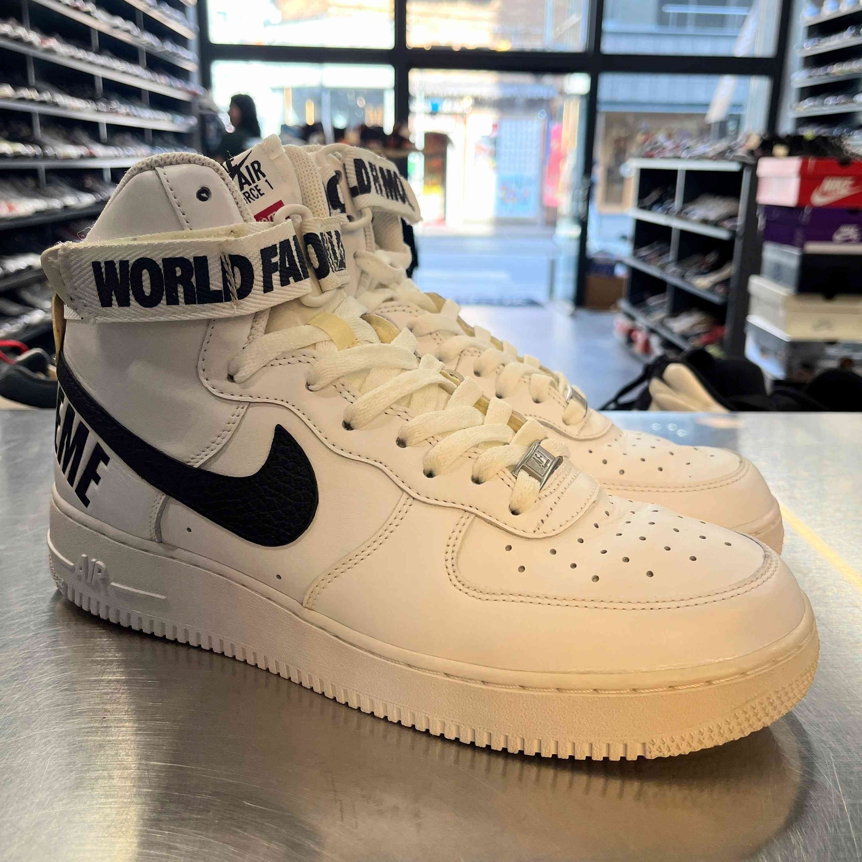 US9.5】 NIKE AIR FORCE 1 HIGH SUPREME SP SUPREME 698696-100 【USED