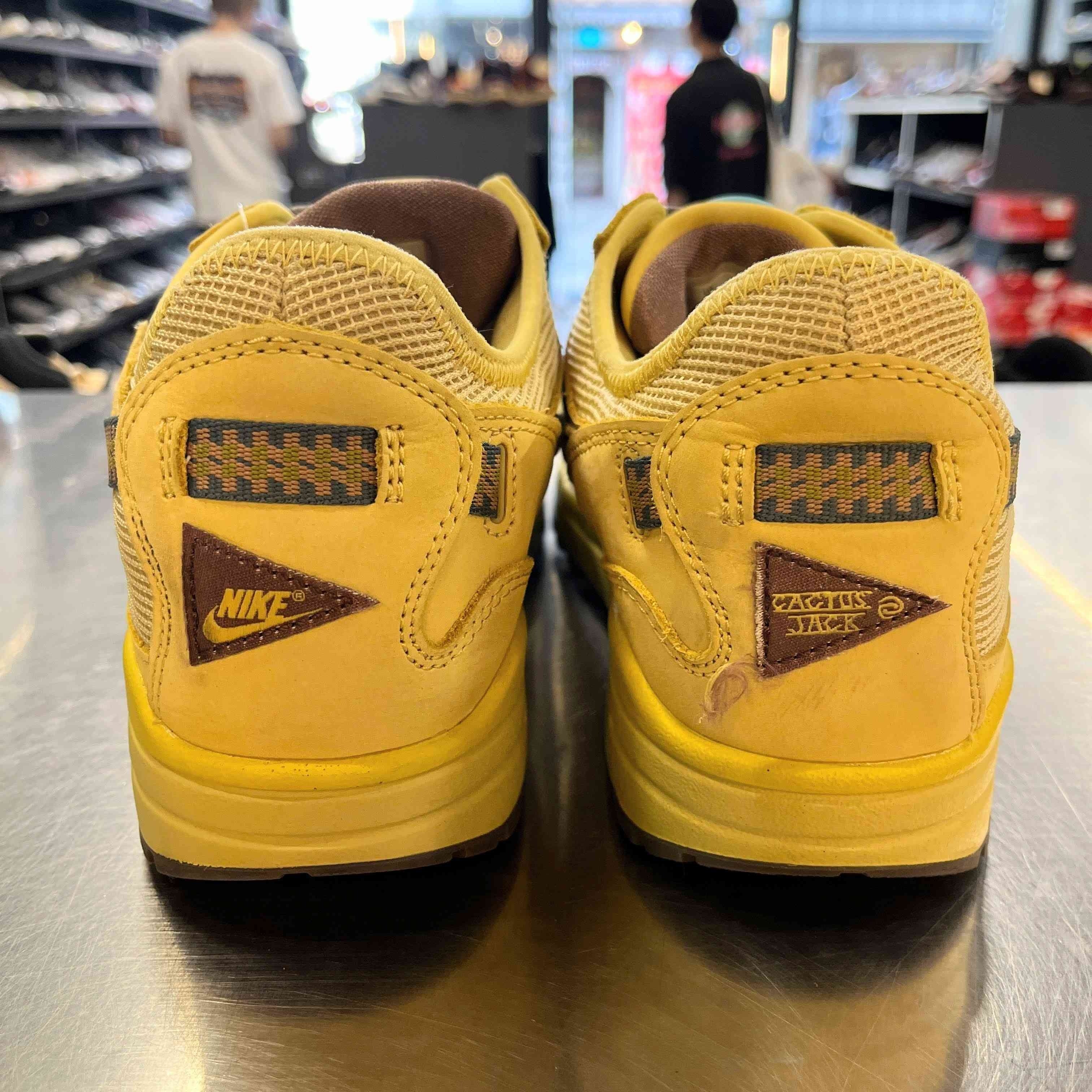 【US9】 NIKE AIR MAX 1 / CJ TRAVIS SCOTT DO9392-700 【USED】