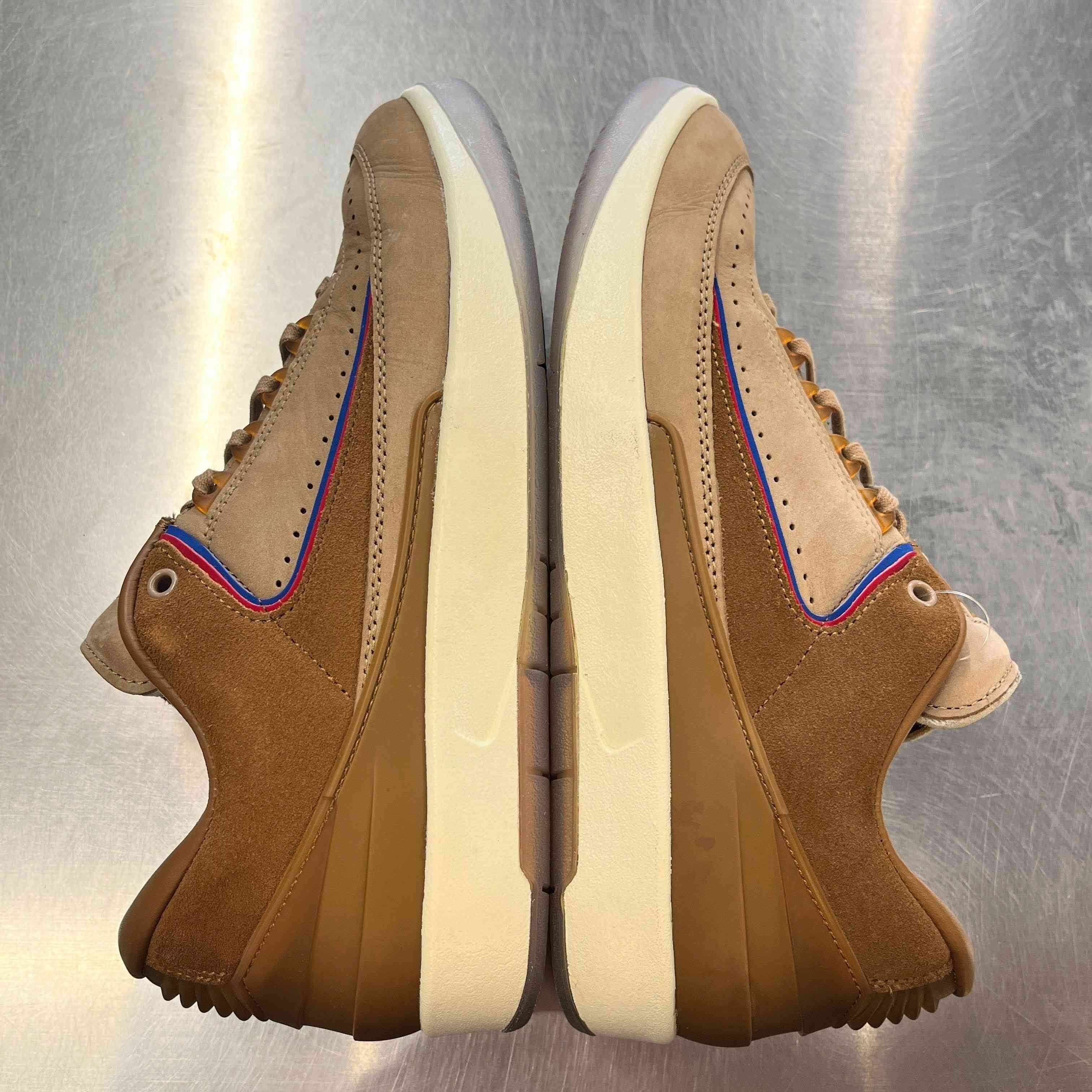 【US9.5】 AIR JORDAN 2 RETRO LOW SP DV7129-222 【USED】