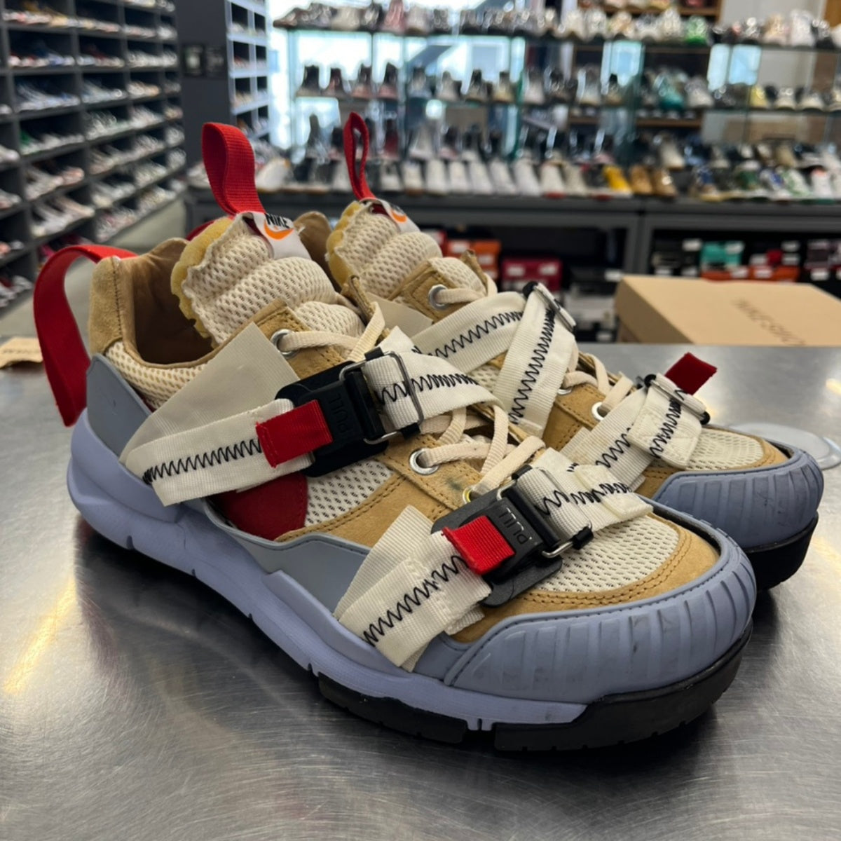 【US10】 NIKE MARS YARD OVERSHOE AH7767-101 【USED】