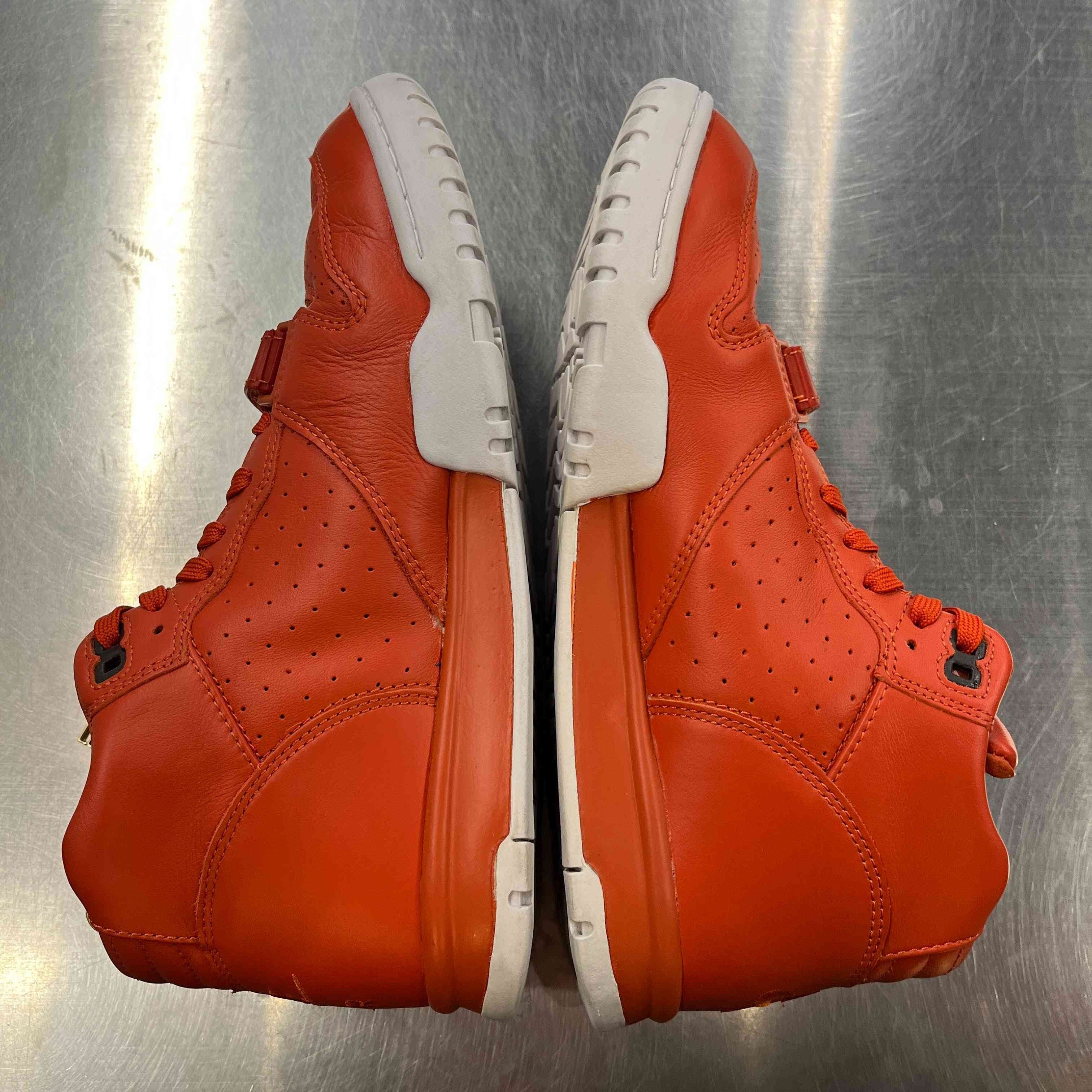 【US10】 NIKE AIR TRAINER 1 MID SP / FRAGMENT 806942-881 【USED】