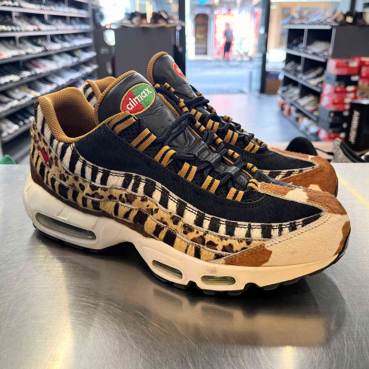 US9】 NIKE AIR MAX 95 DLX atmos AQ0929-200 【USED】 | WORM TOKYO 