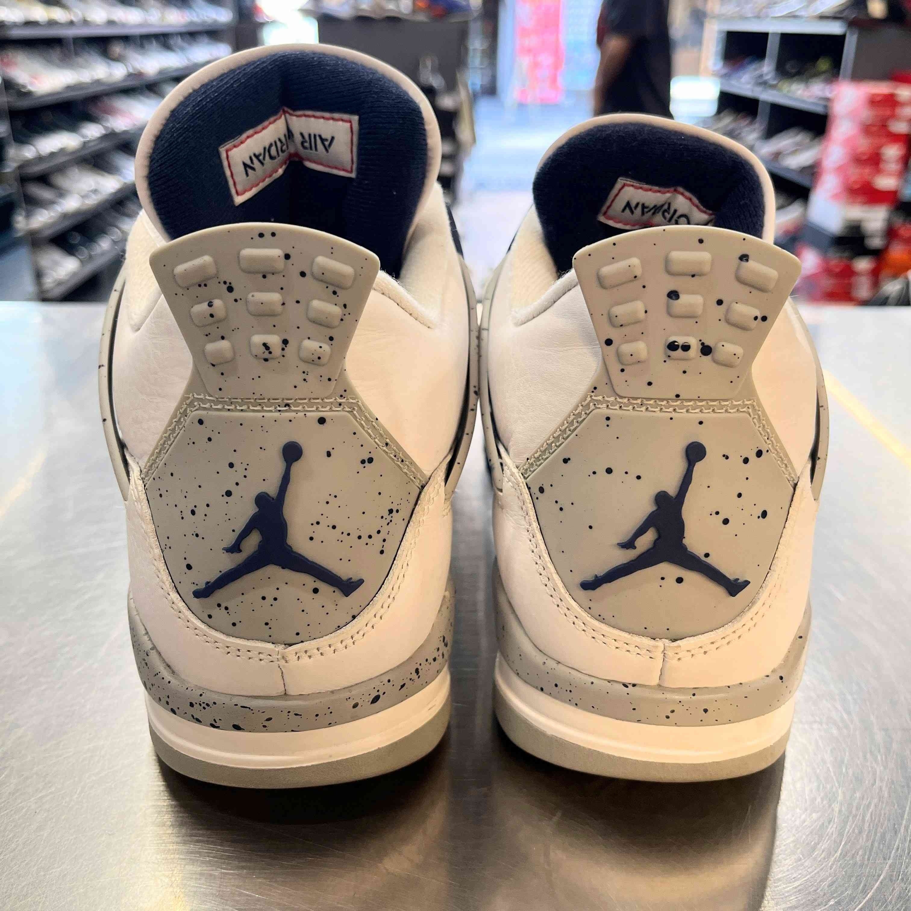【US8.5】 AIR JORDAN 4 RETRO DH6927-140 【USED】