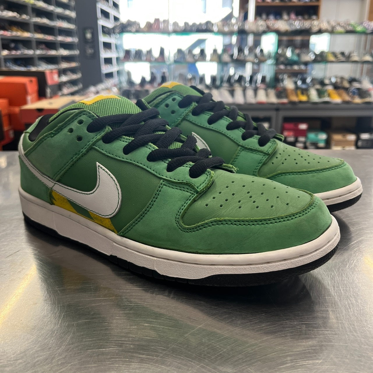 【US11】 NIKE SB DUNK LOW PRO SB Tokyo Green Taxi 304292-311 【USED】