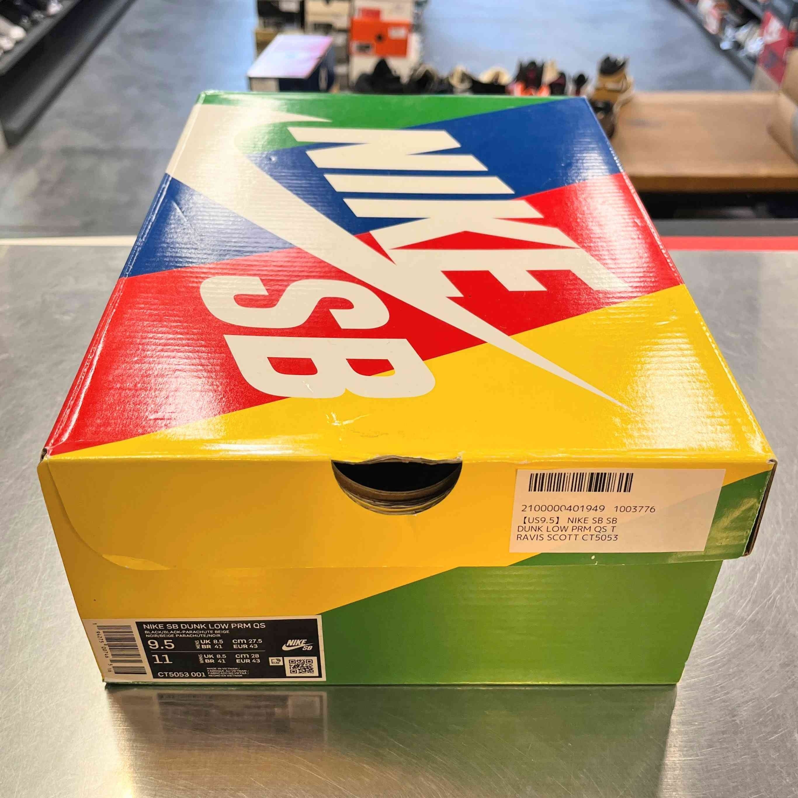 【US9.5】 NIKE SB SB DUNK LOW PRM QS TRAVIS SCOTT CT5053-001 【USED】