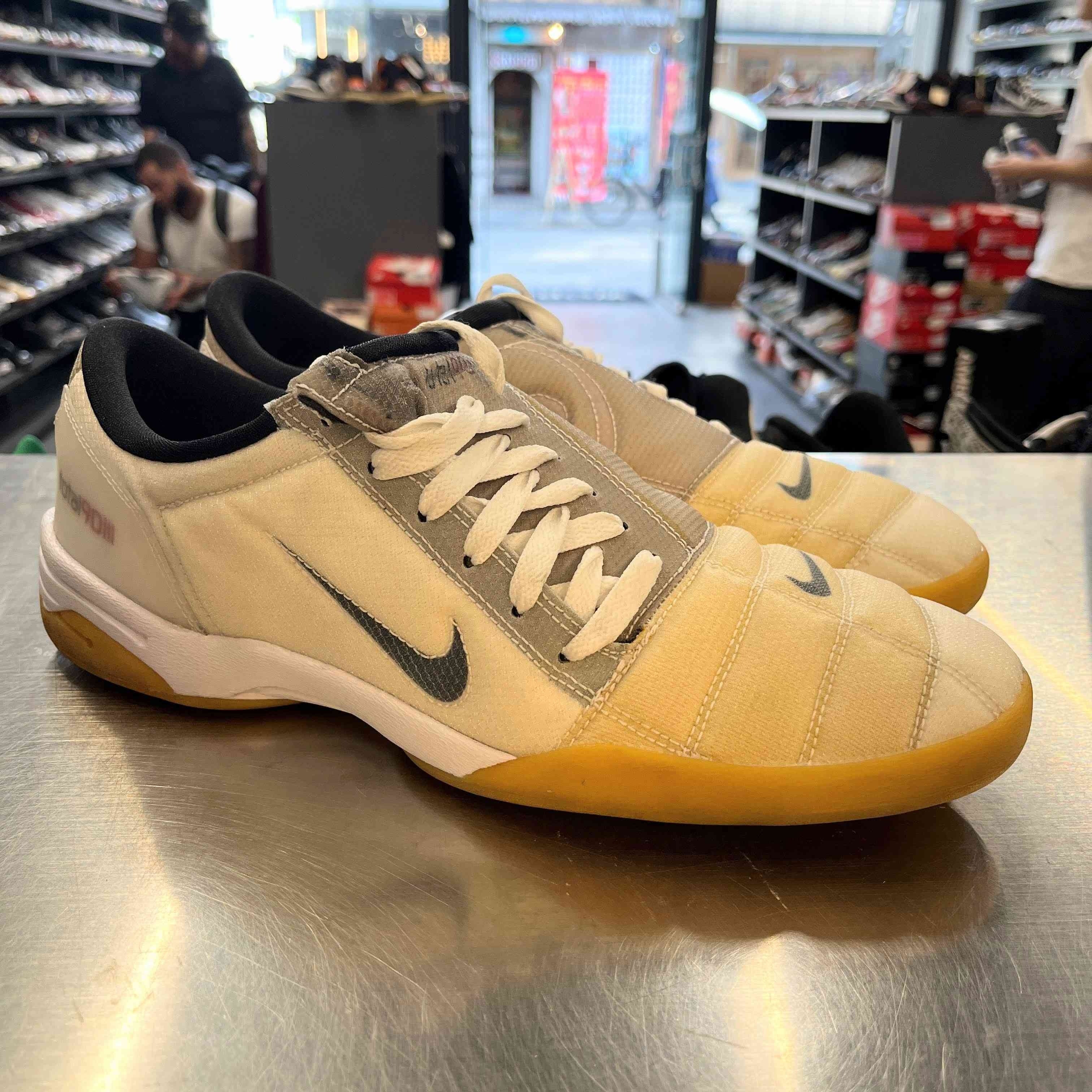 【US10.5】 NIKE T90 IB8182-100 【USED】