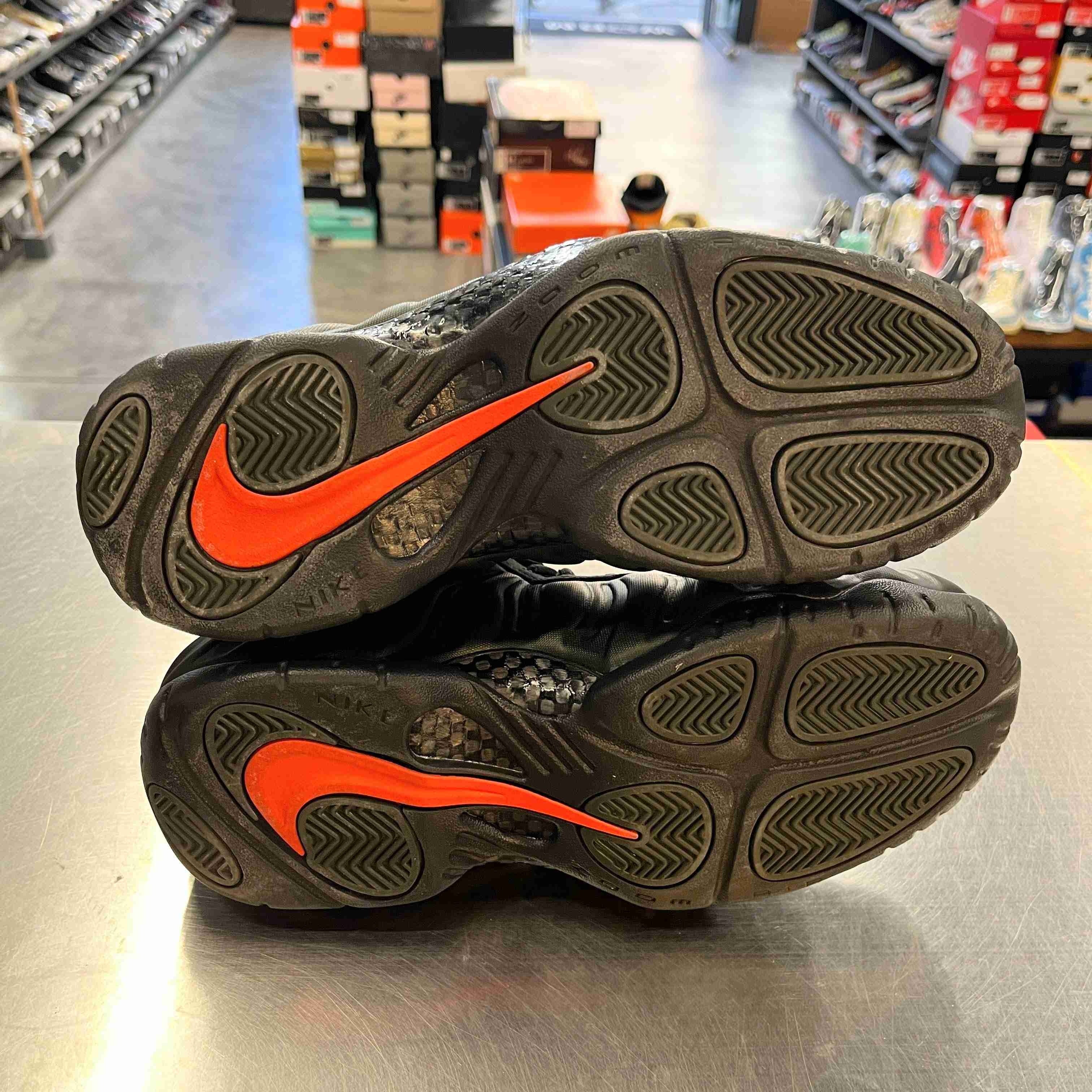 【US9】 NIKE AIR FOAMPOSITE PRO 624041-304 【USED】