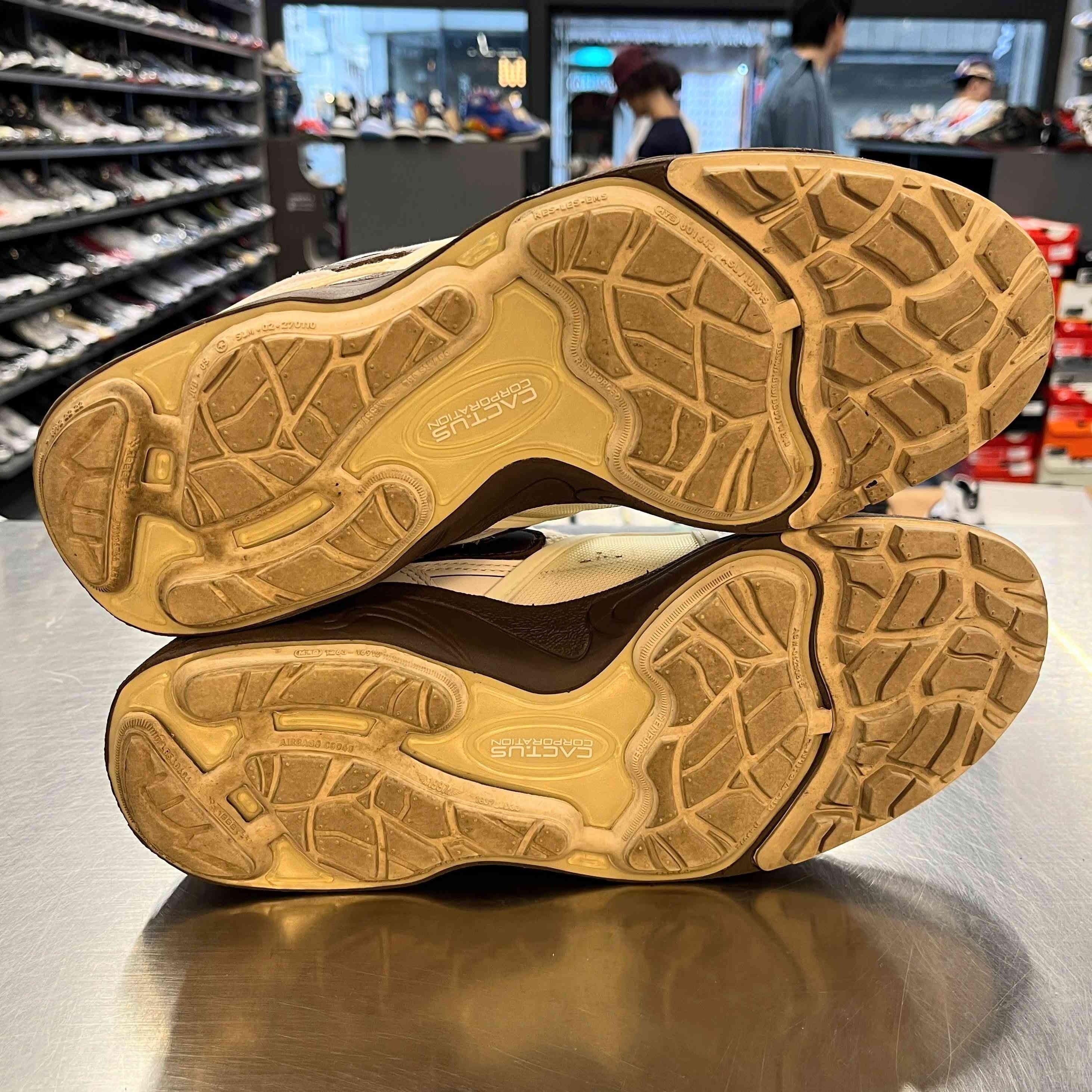 【US9.5】 NIKE ZOOM FIELD JAXX CACTUS JACK HQ3073-100 【USED】