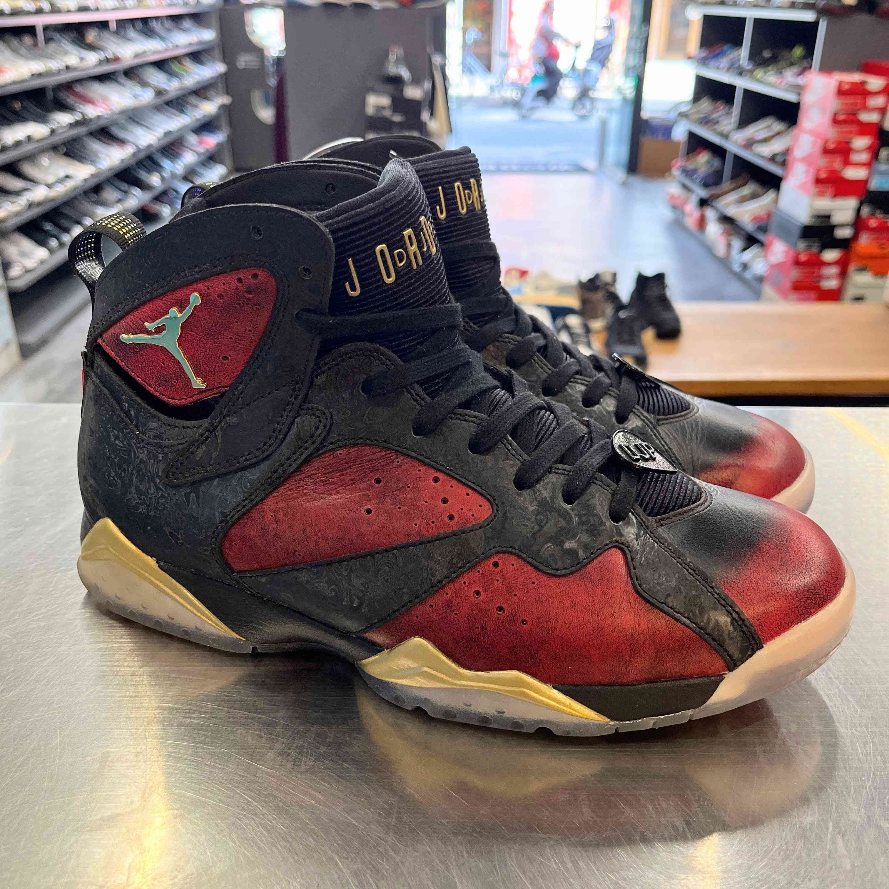 【US9】 AIR JORDAN 7 RETRO DB DOERNBECHER 898651-015 【USED】