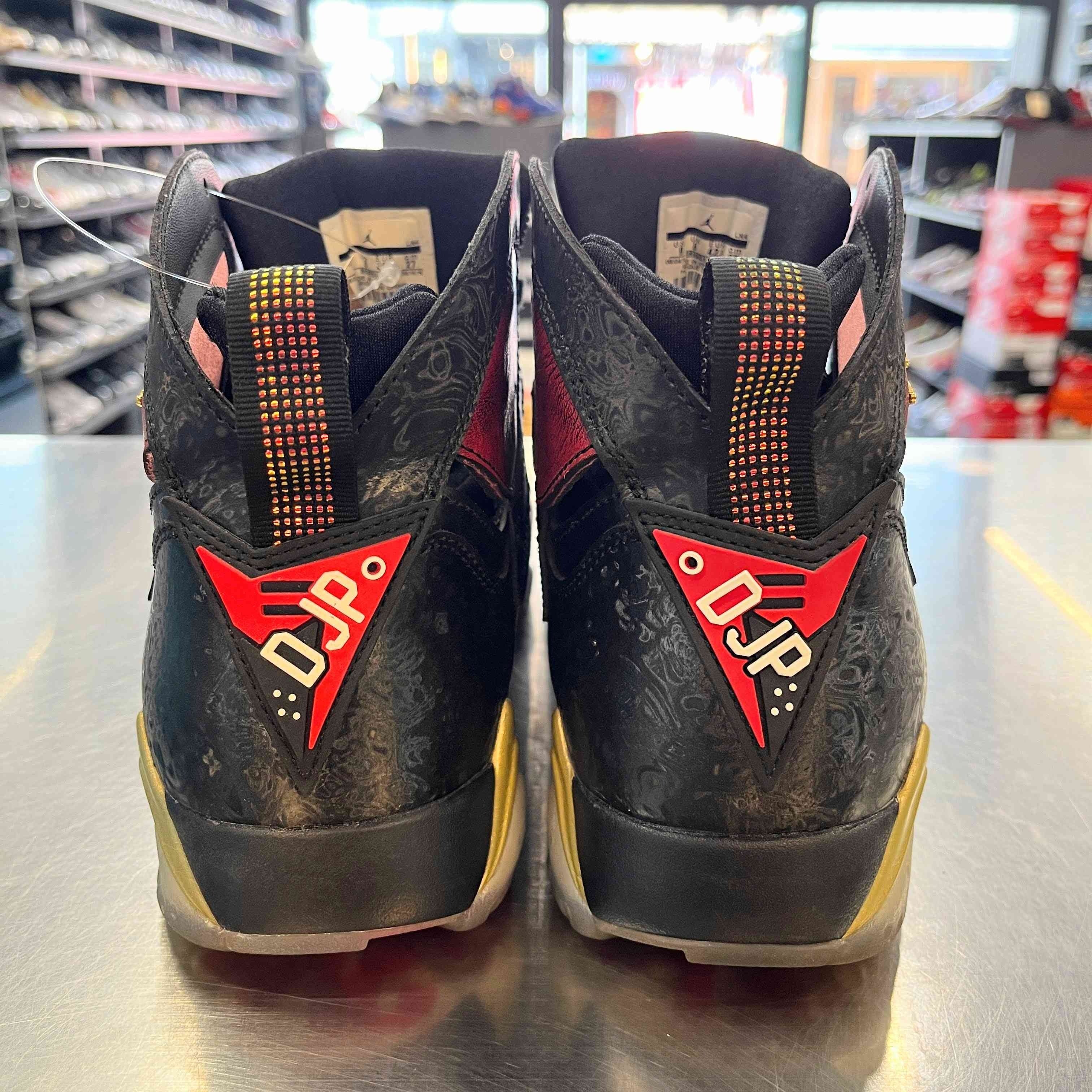 【US9】 AIR JORDAN 7 RETRO DB DOERNBECHER 898651-015 【USED】