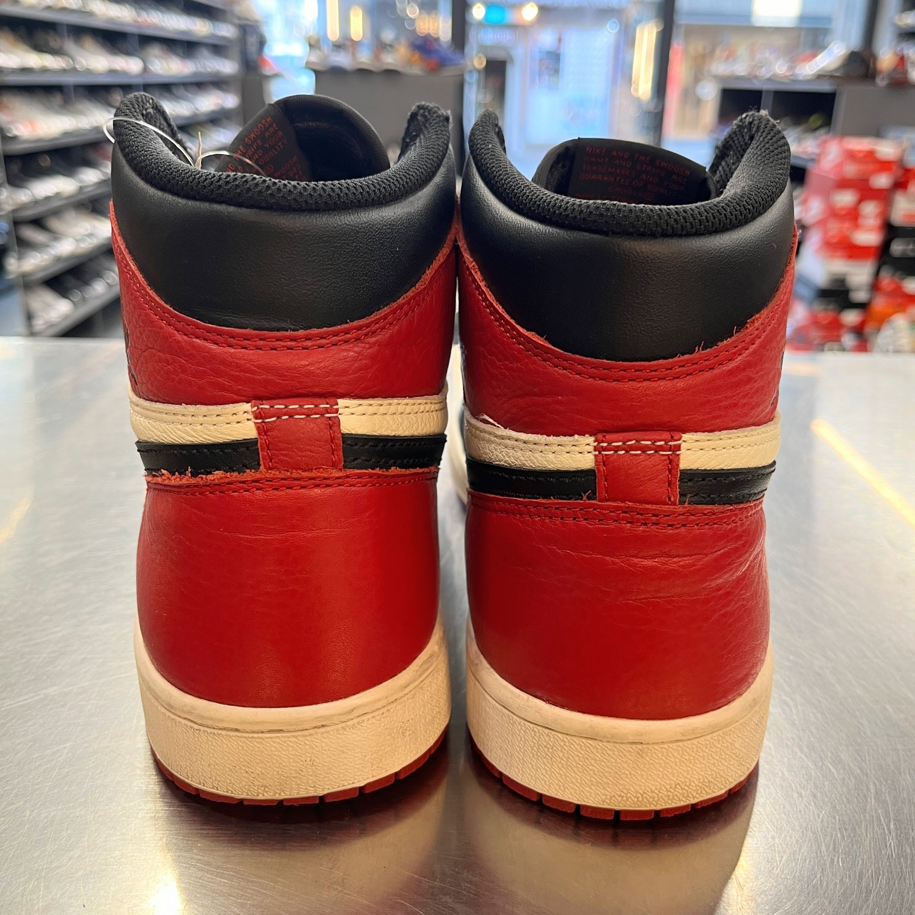 US10】 AIR JORDAN 1 RETRO HIGH OG BRED TOE 555088-610 【USED