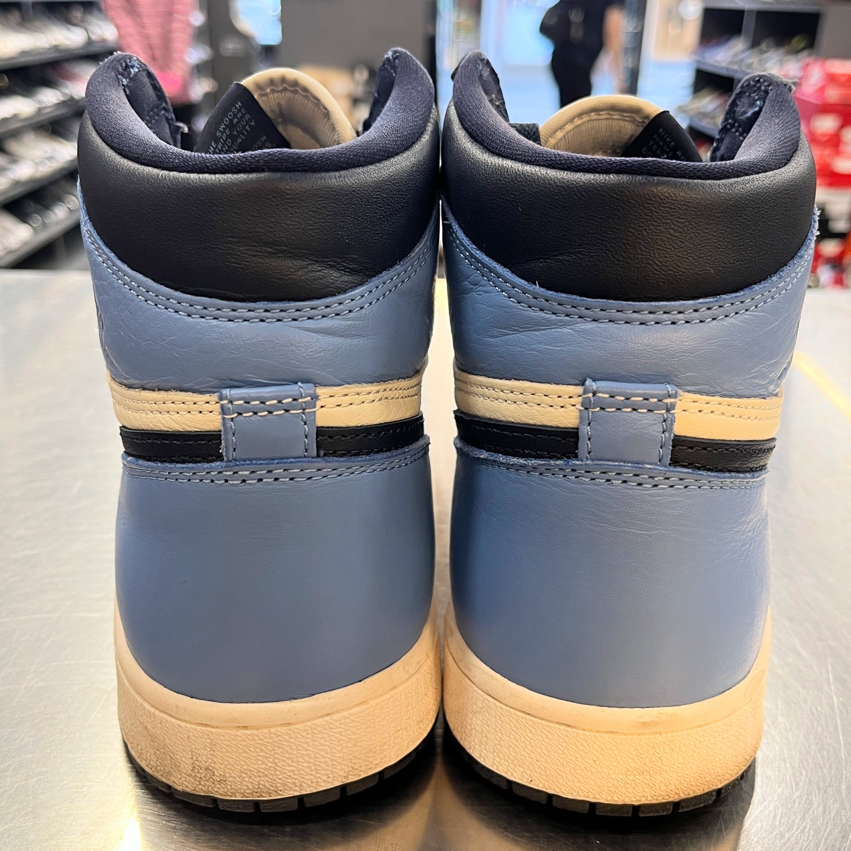 【US9.5】 AIR JORDAN 1 RETRO HIGH OG 555088-140 【USED】