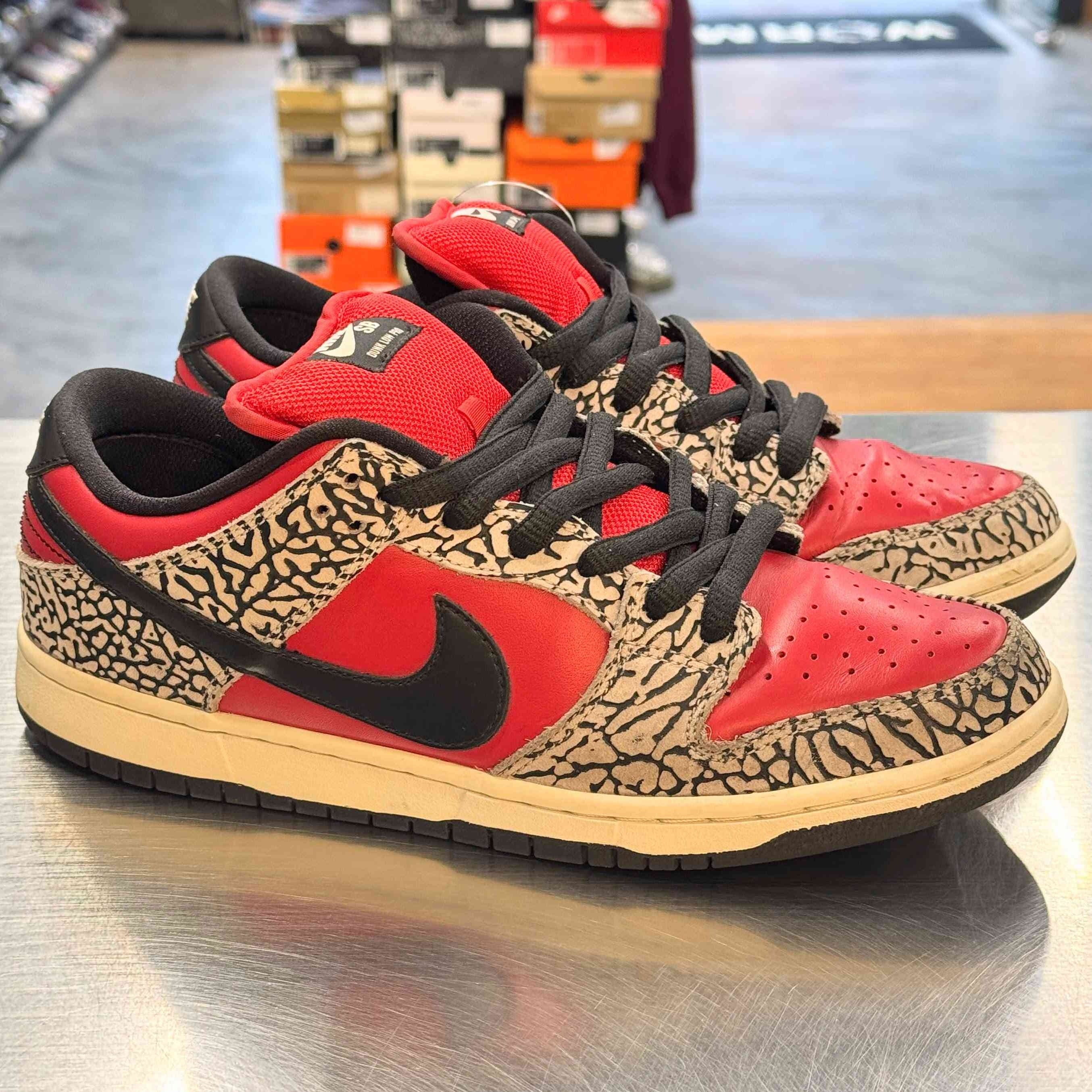 【US8.5】 NIKE SB DUNK LOW PREMIUM SB SUPREME 313170-600 【USED】