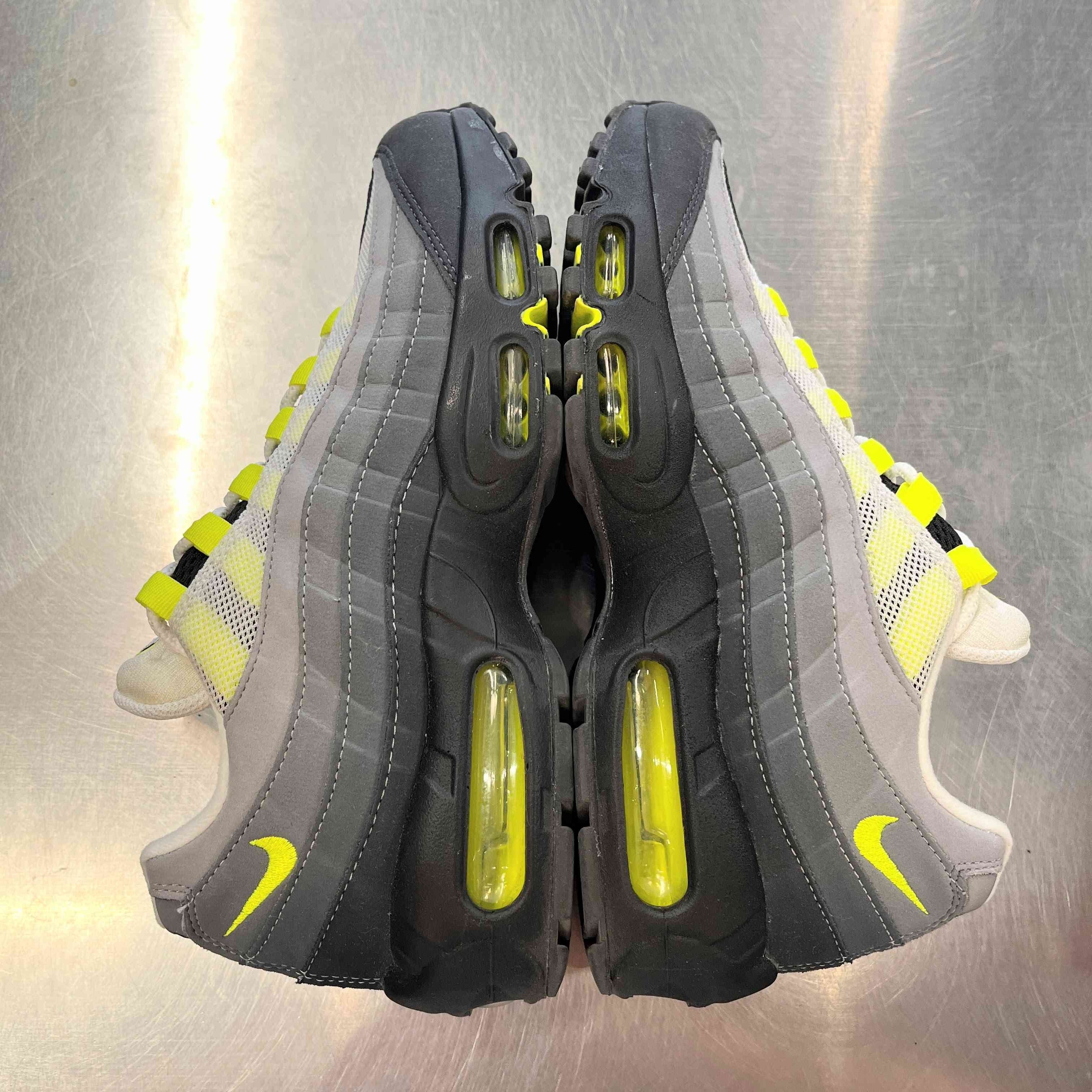 【US7.5】 NIKE AIR MAX 95 OG CT1689-001 【USED】