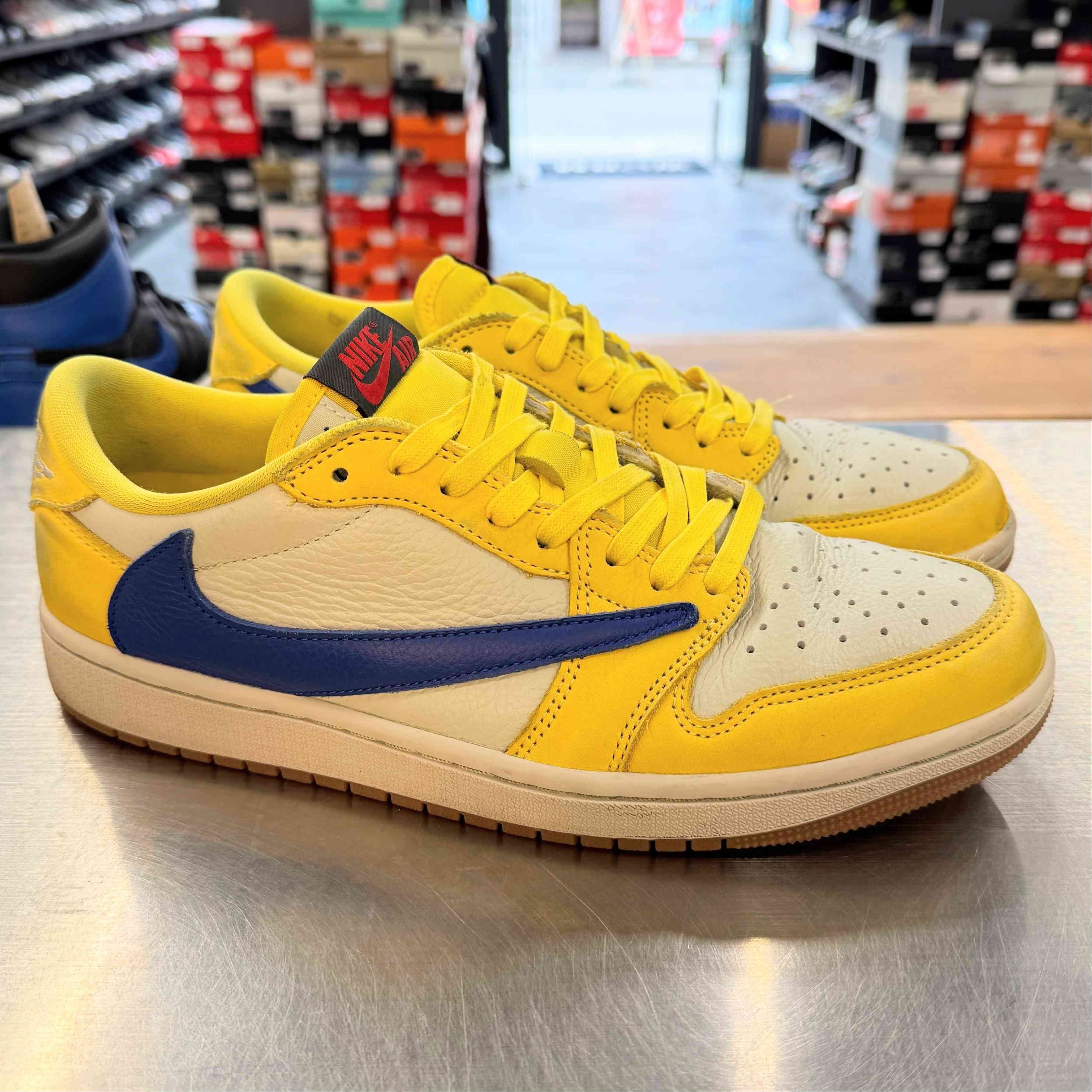 【W US10.5】 AIR JORDAN 1 LOW OG SP TRAVIS SCOTT DZ4137-700 【USED】