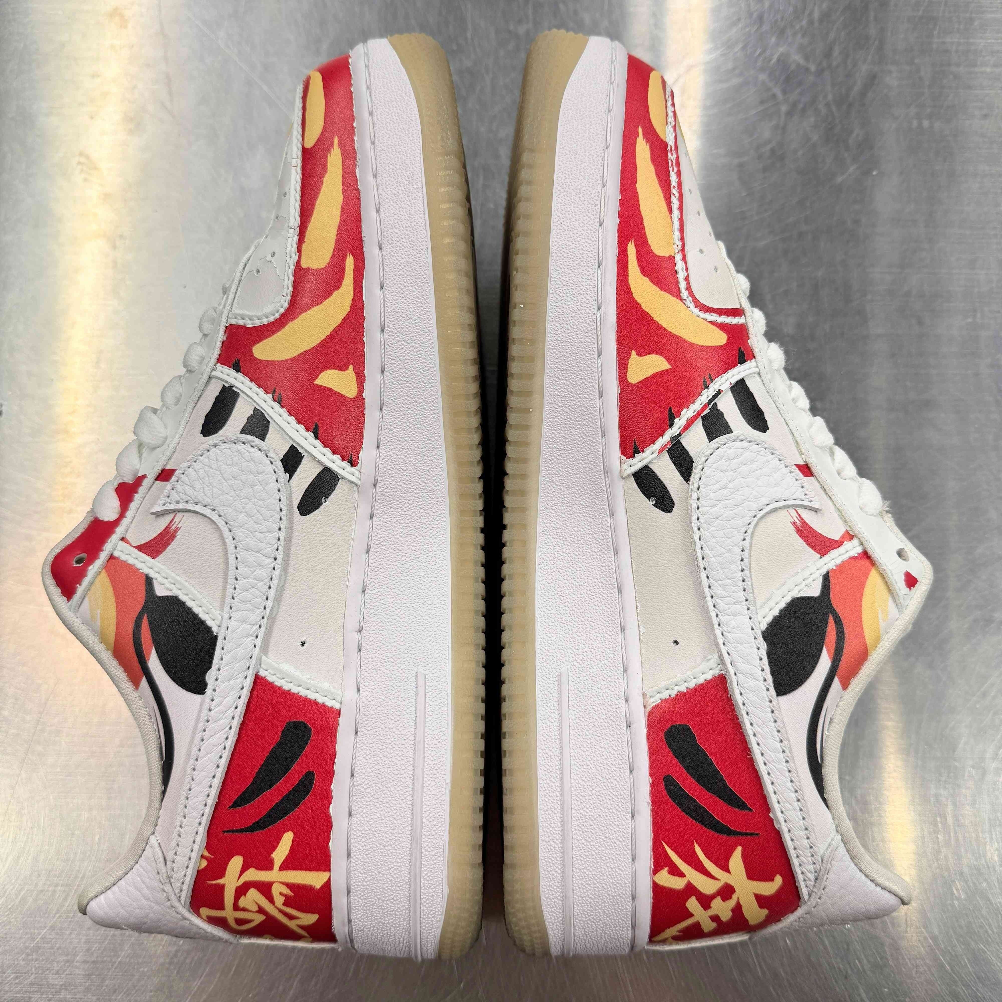 【US8.5】 NIKE AIR FORCE 1 07 PRM DD9941-100 【USED】