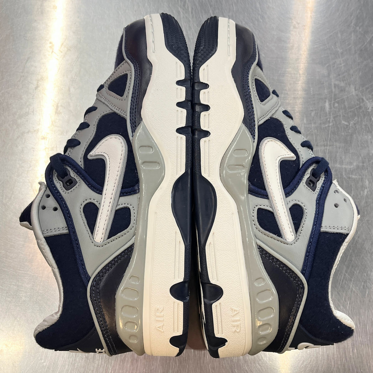 【US9】 NIKE AIR FORCE 3 LOW SP HV5032-400 【USED】