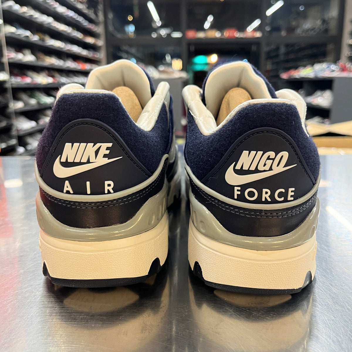 【US9】 NIKE AIR FORCE 3 LOW SP HV5032-400 【USED】
