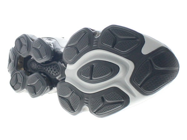 【US7】 ASICS GEL-QUANTUM KINETIC 1203A270-022 【DS】