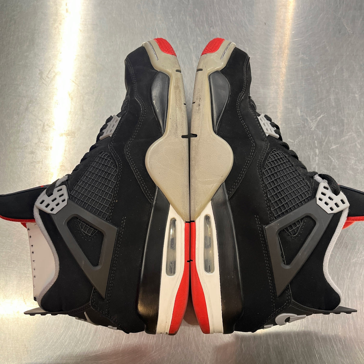 【US10】 AIR JORDAN 4 RETRO BRED 308497-060 【USED】