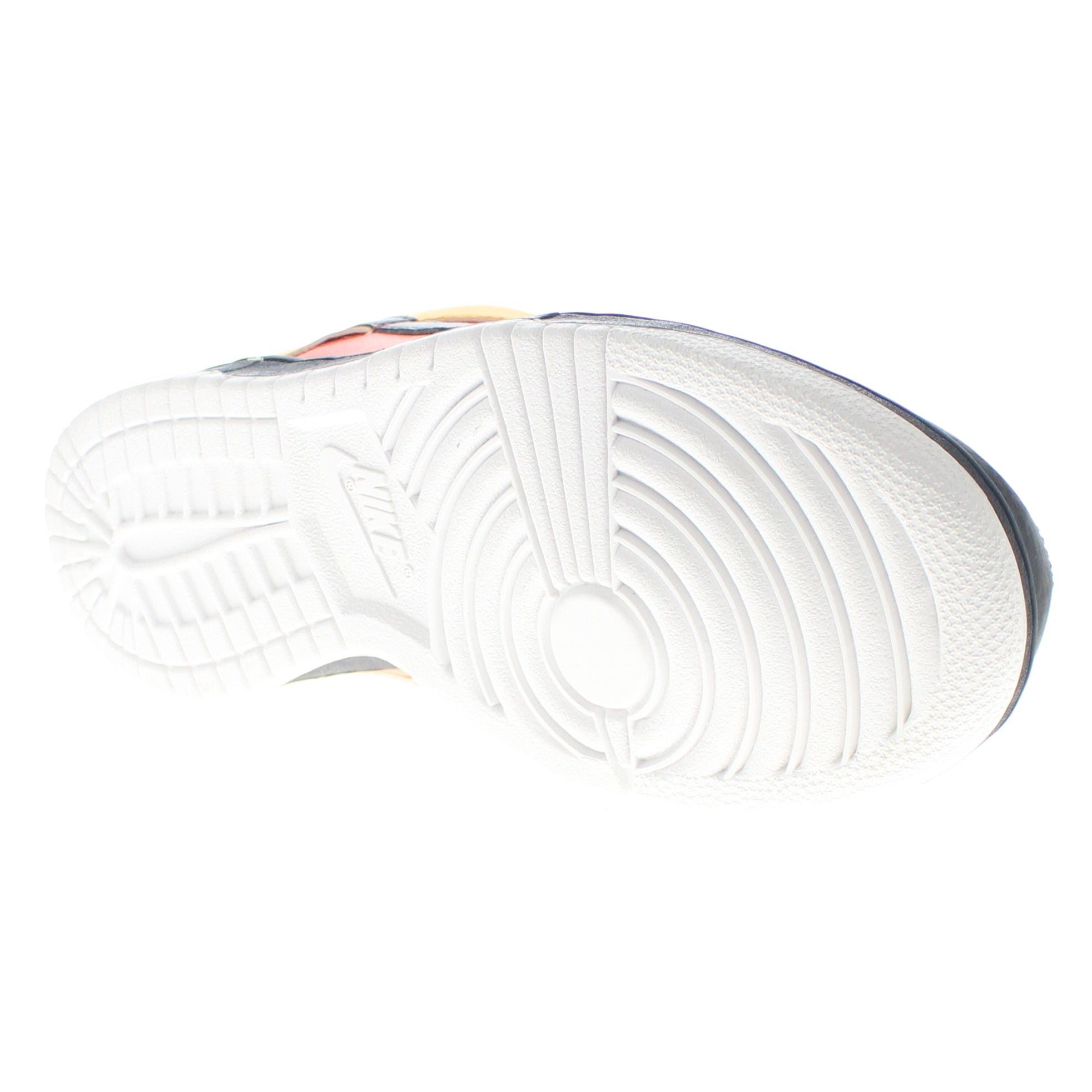 Archives image Nike Dunk Low Pro SB “Roswell Rayguns”