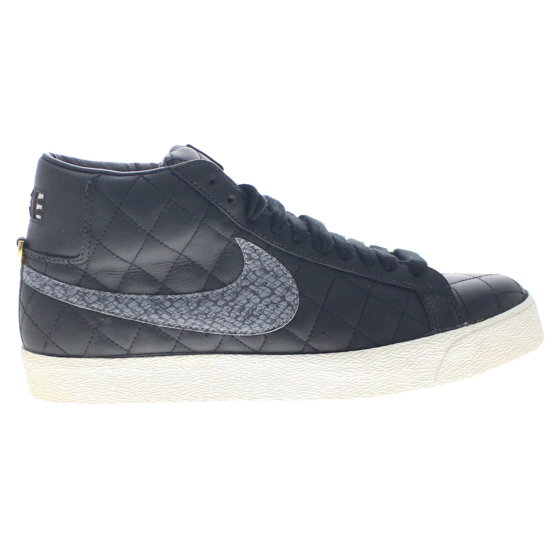 Archives image Nike SB Blazer Mid 