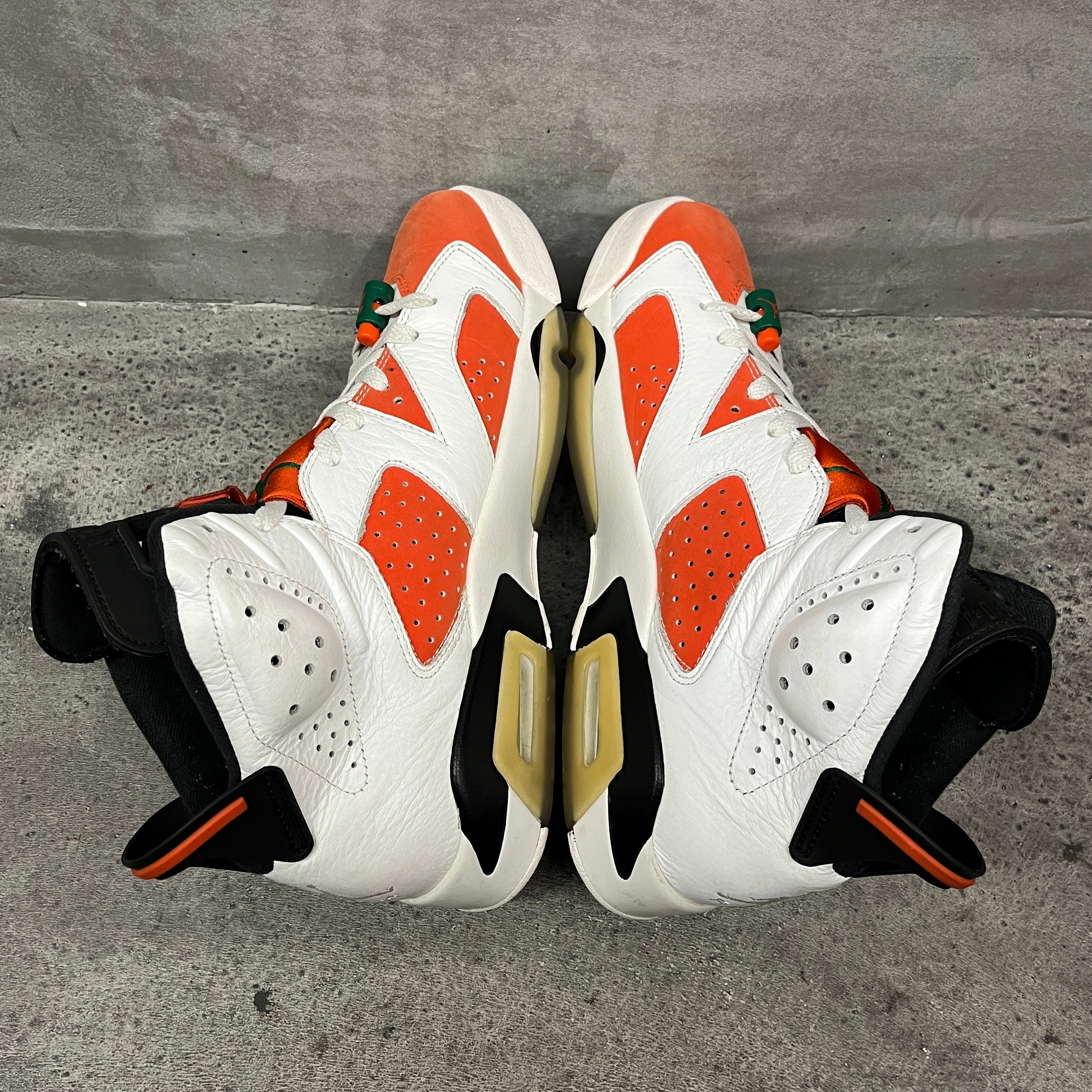 US9.5】AIR JORDAN 6 RETRO 