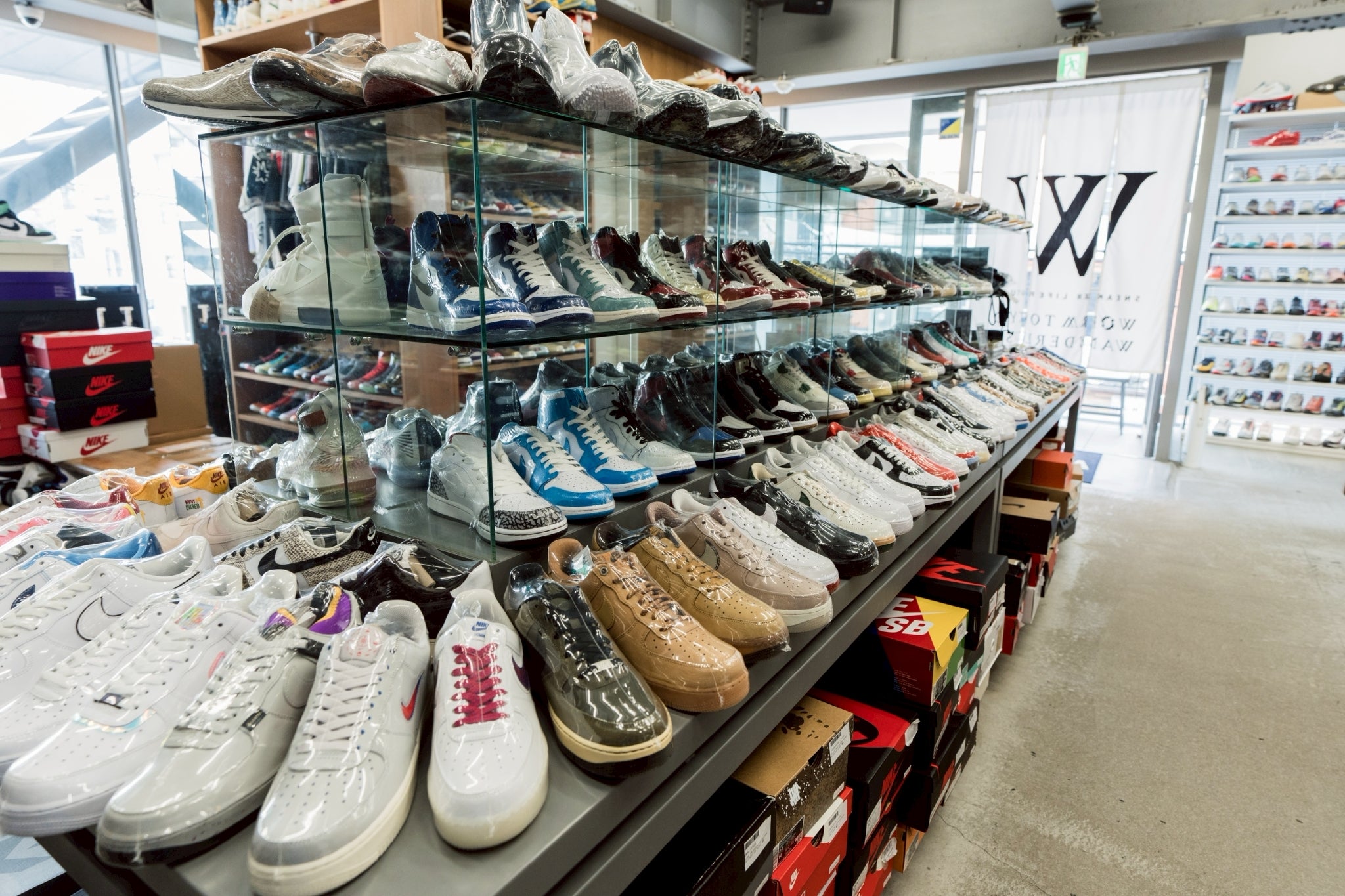 WORM TOKYO WEB STORE