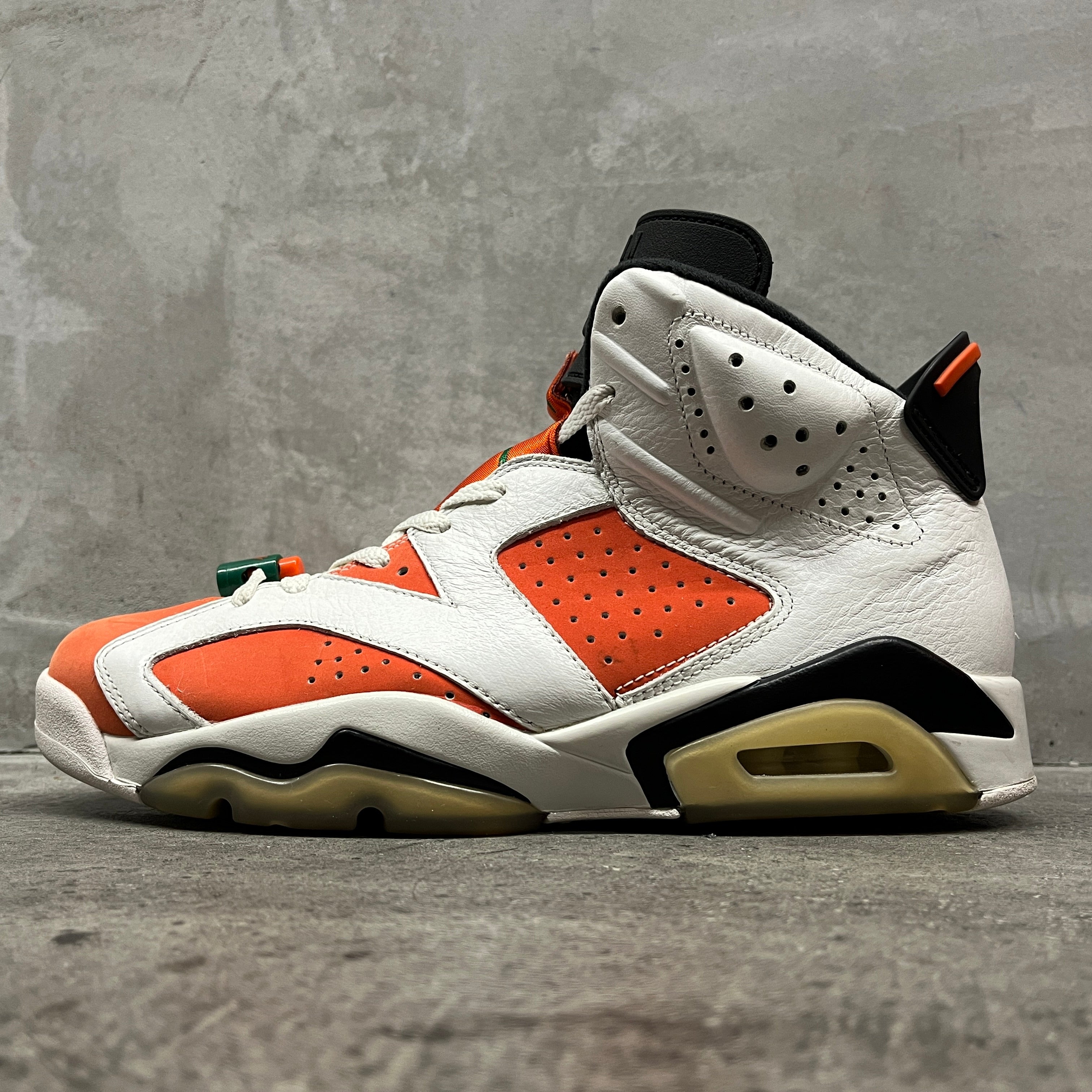 US9.5】AIR JORDAN 6 RETRO 