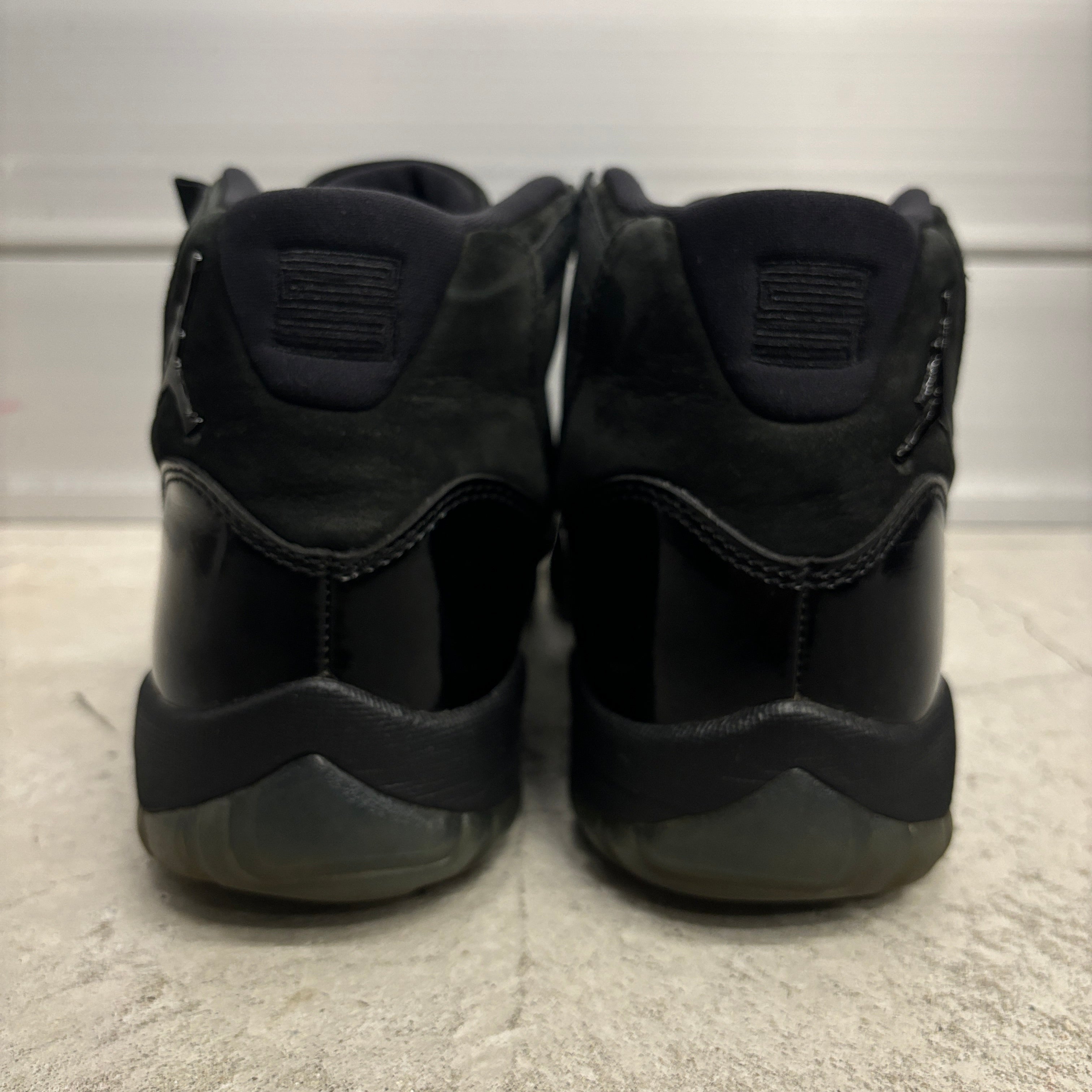 【US10】AIR JORDAN 11 RETRO 378037-005【USED】