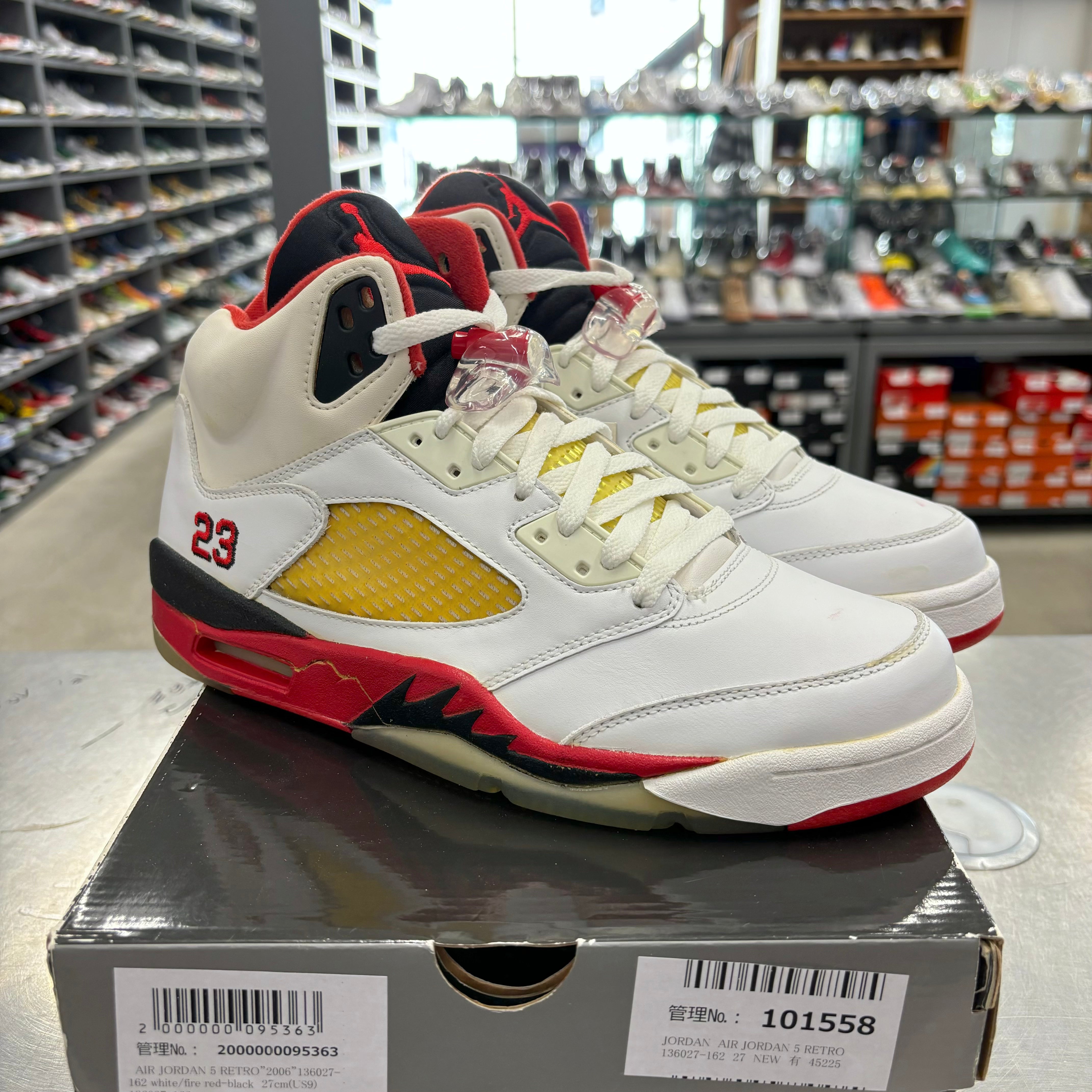 US9 AIR JORDAN 5 RETRO 136027 162