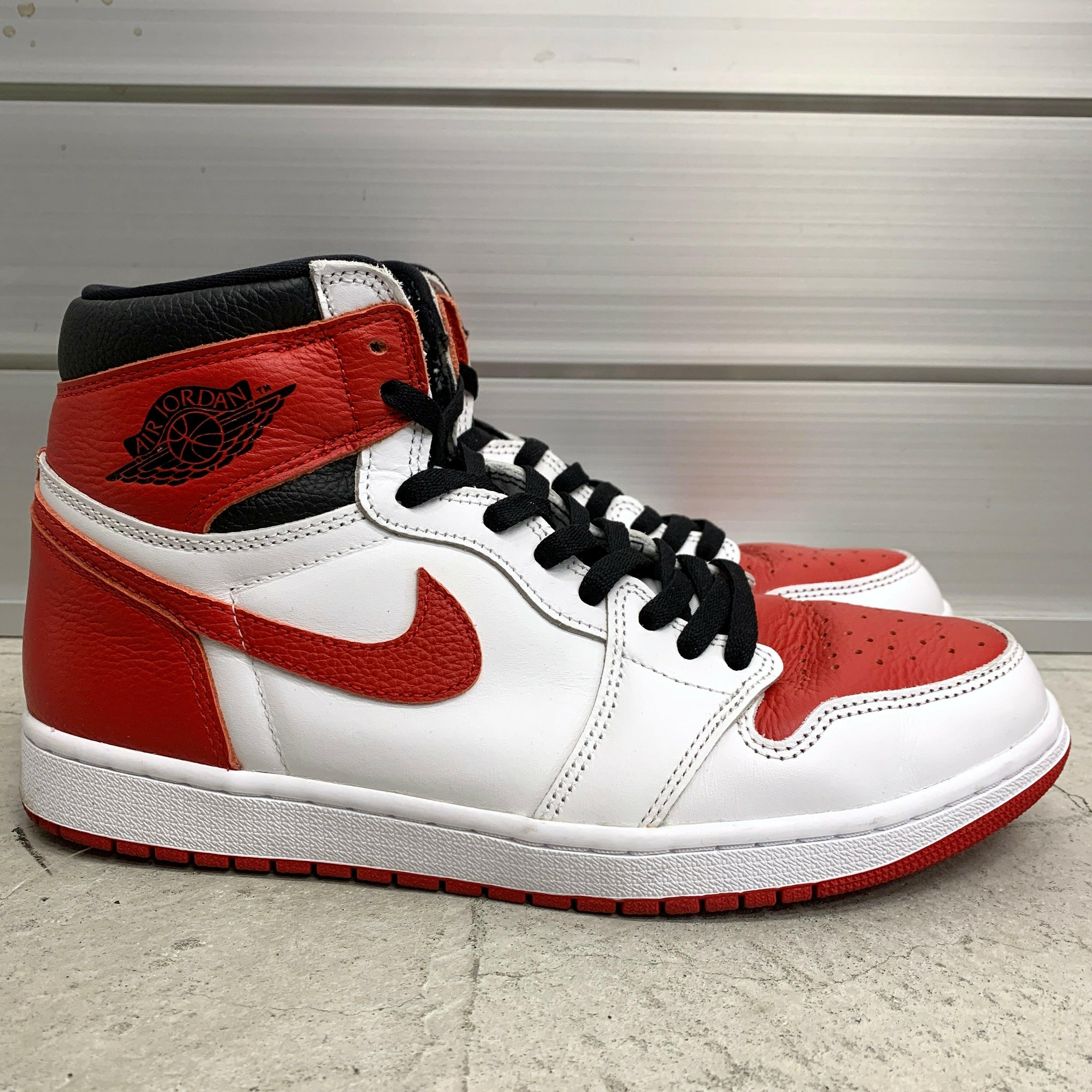 USED-AIR JORDAN