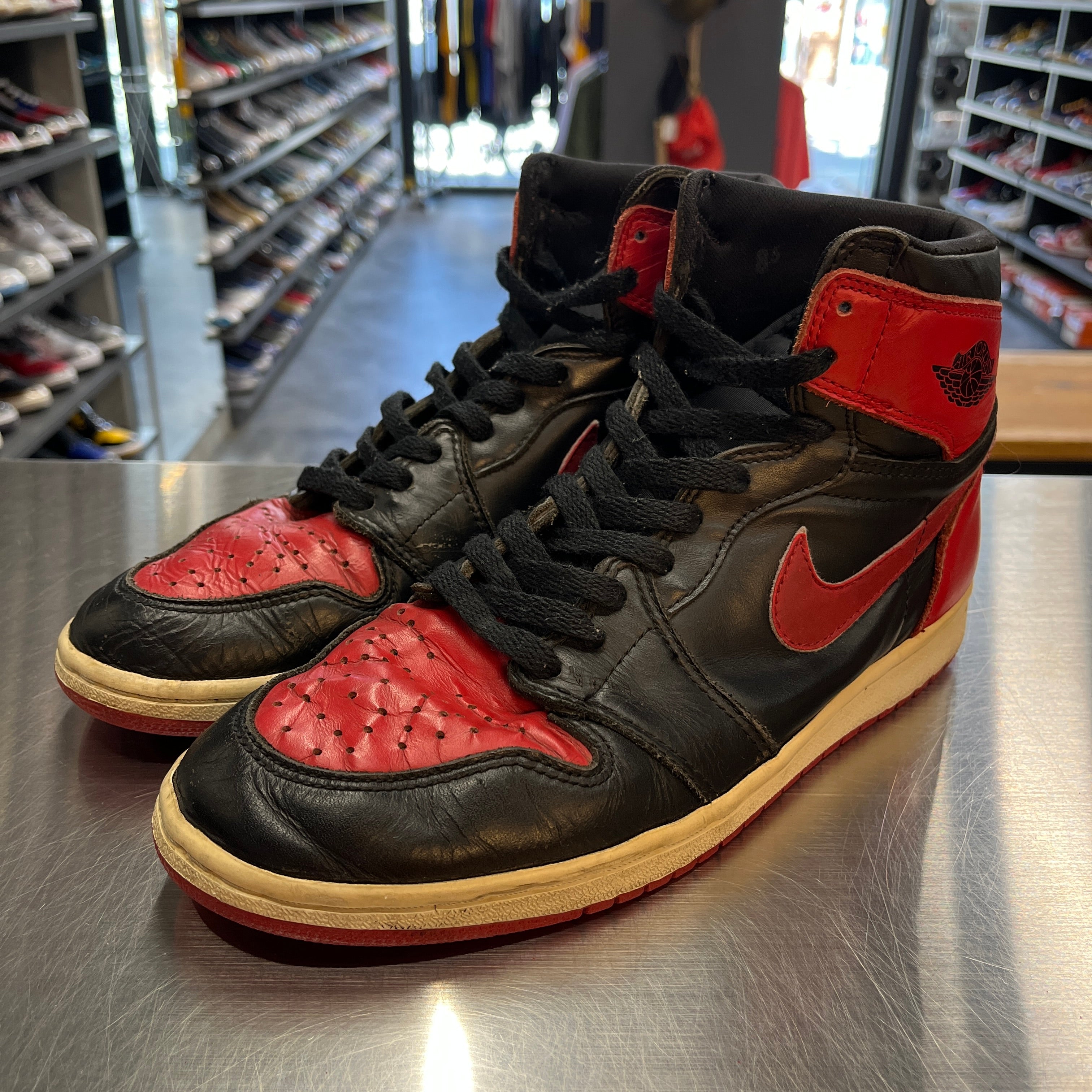 Nike Air Jordan 1 High Bred (1994)-