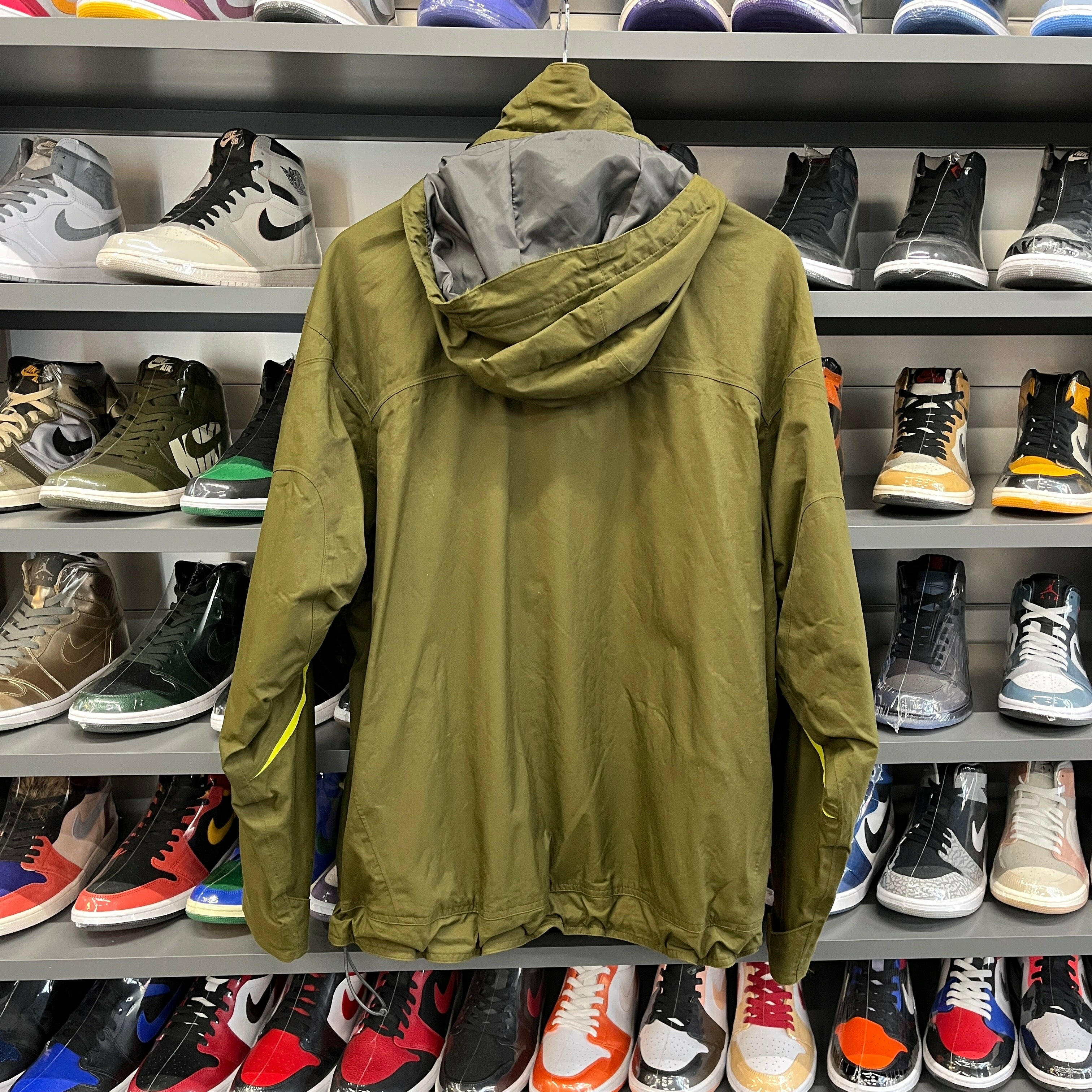【L】ACG MOUNTAIN PARKA
