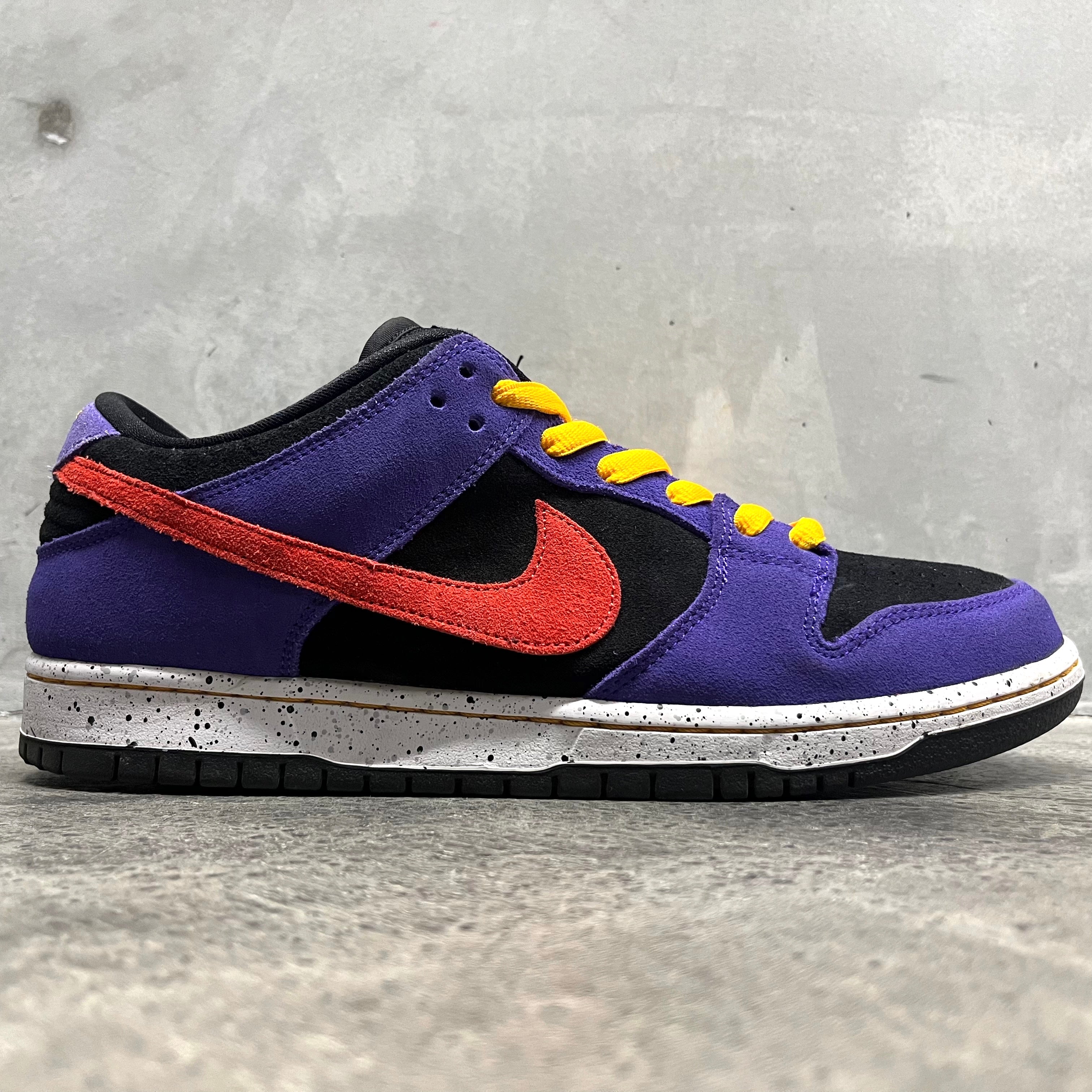 US11】 NIKE SB DUNK LOW PRO 